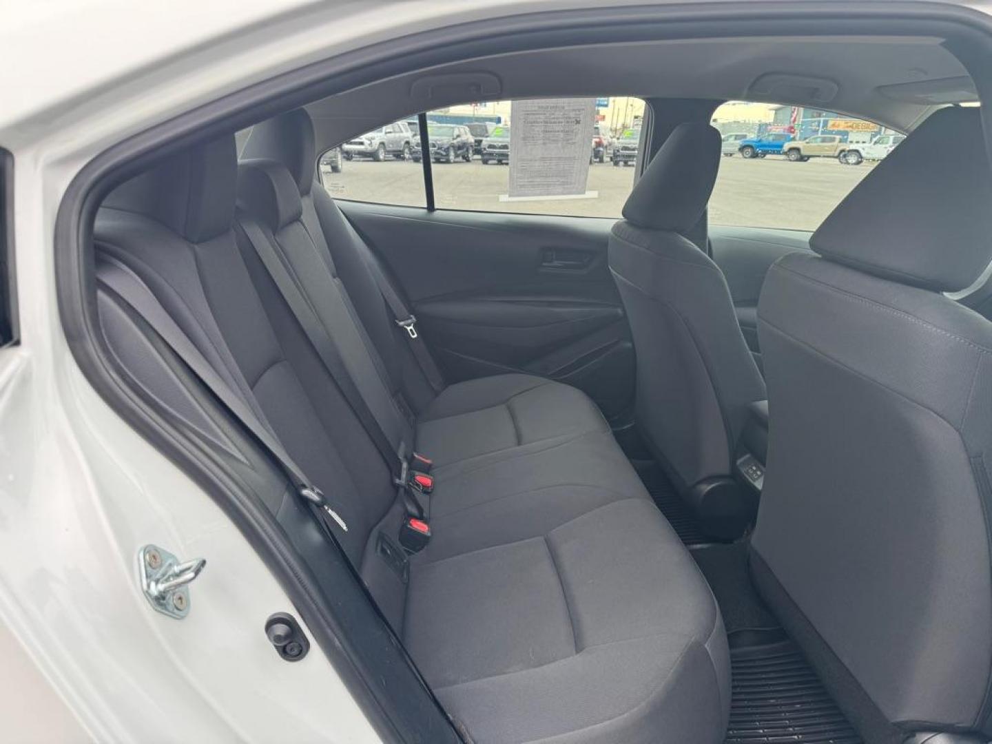 2023 WHITE TOYOTA COROLLA LE LE (5YFB4MDE8PP) with an 2.0L engine, Continuously Variable transmission, located at 2525 S. Cushman, Fairbanks, AK, 99701, (907) 452-5707, 64.824036, -147.712311 - Photo#5