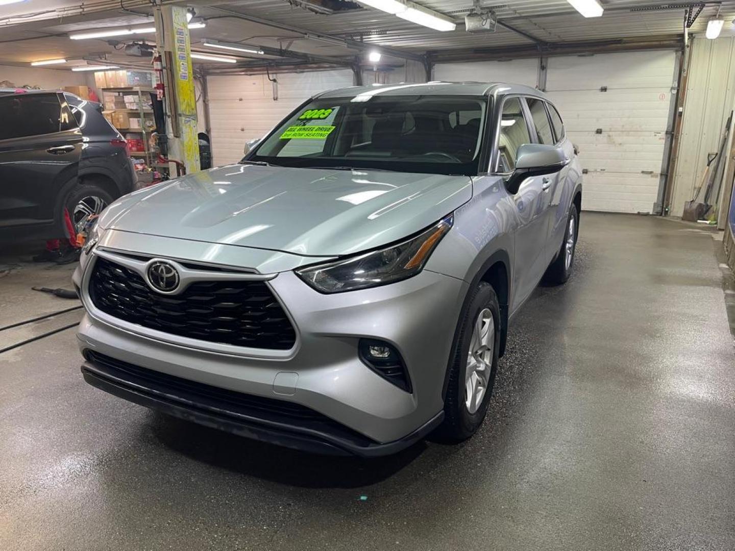 2023 SIVLER TOYOTA HIGHLANDER L (5TDKDRBH0PS) with an 2.4L engine, Automatic transmission, located at 2525 S. Cushman, Fairbanks, AK, 99701, (907) 452-5707, 64.824036, -147.712311 - Photo#1