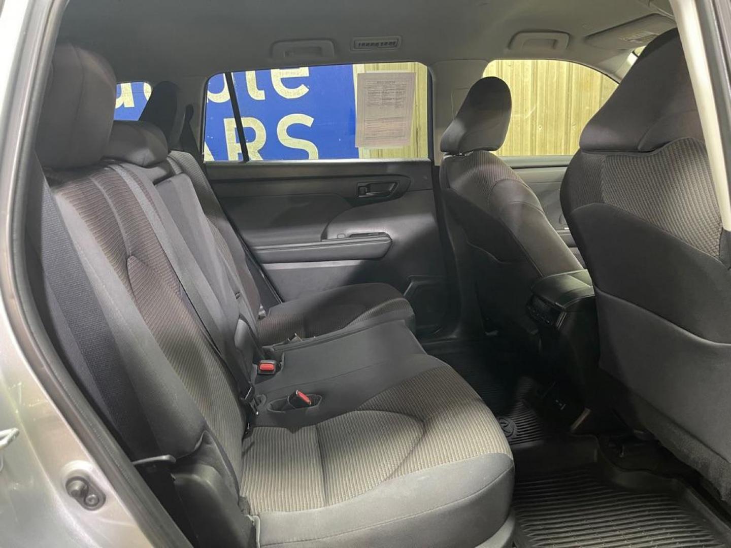 2023 SILVER TOYOTA HIGHLANDER L (5TDKDRBH9PS) with an 2.4L engine, Automatic transmission, located at 2525 S. Cushman, Fairbanks, AK, 99701, (907) 452-5707, 64.824036, -147.712311 - Photo#4