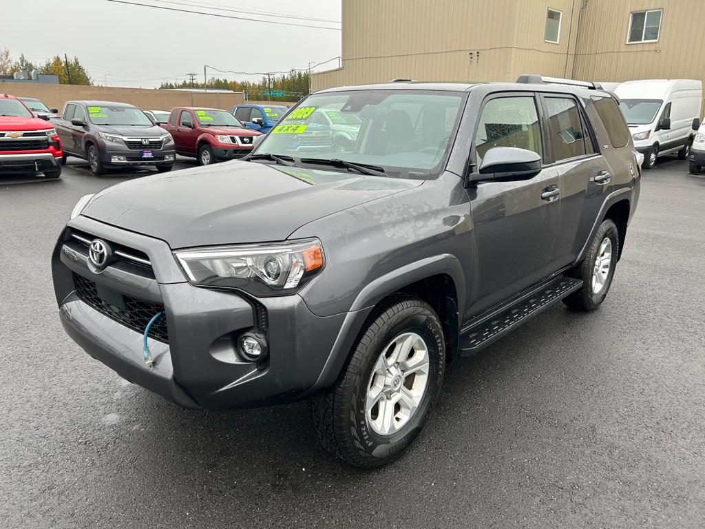 photo of 2023 TOYOTA 4RUNNER SE