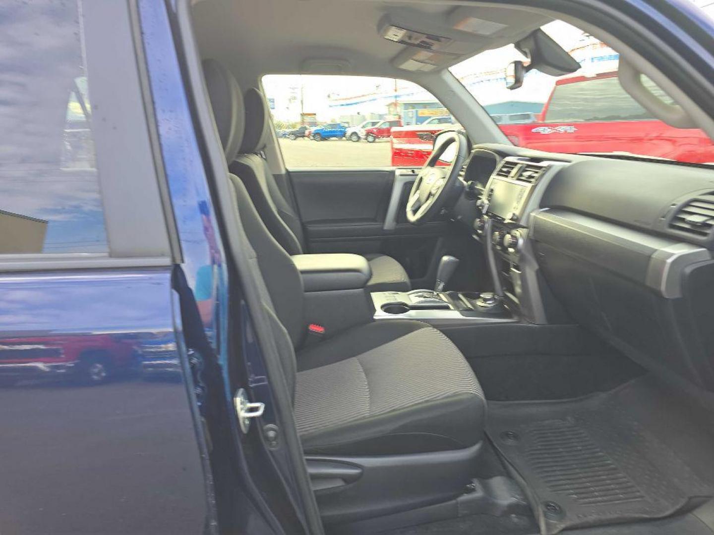 2023 BLUE TOYOTA 4RUNNER SE (JTEMU5JR0P6) with an 4.0L engine, Automatic transmission, located at 2525 S. Cushman, Fairbanks, AK, 99701, (907) 452-5707, 64.824036, -147.712311 - Photo#0