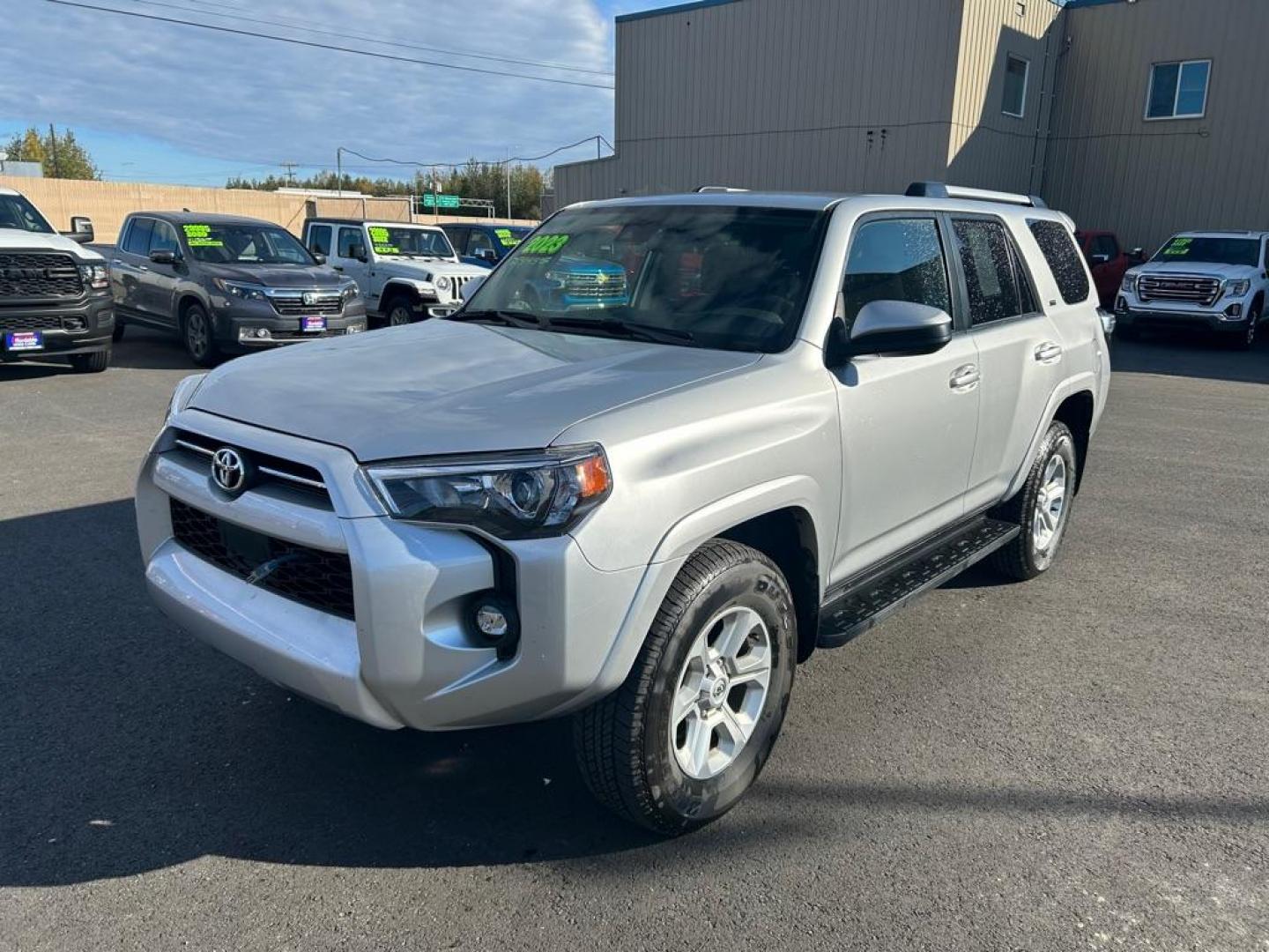 2023 SILVER TOYOTA 4RUNNER SE (JTEMU5JRXP6) with an 4.0L engine, Automatic transmission, located at 2525 S. Cushman, Fairbanks, AK, 99701, (907) 452-5707, 64.824036, -147.712311 - Photo#0