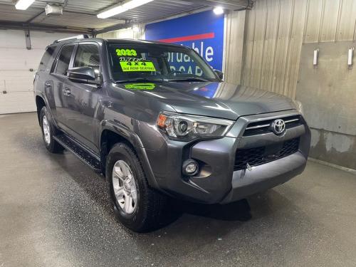 2023 TOYOTA 4RUNNER SE
