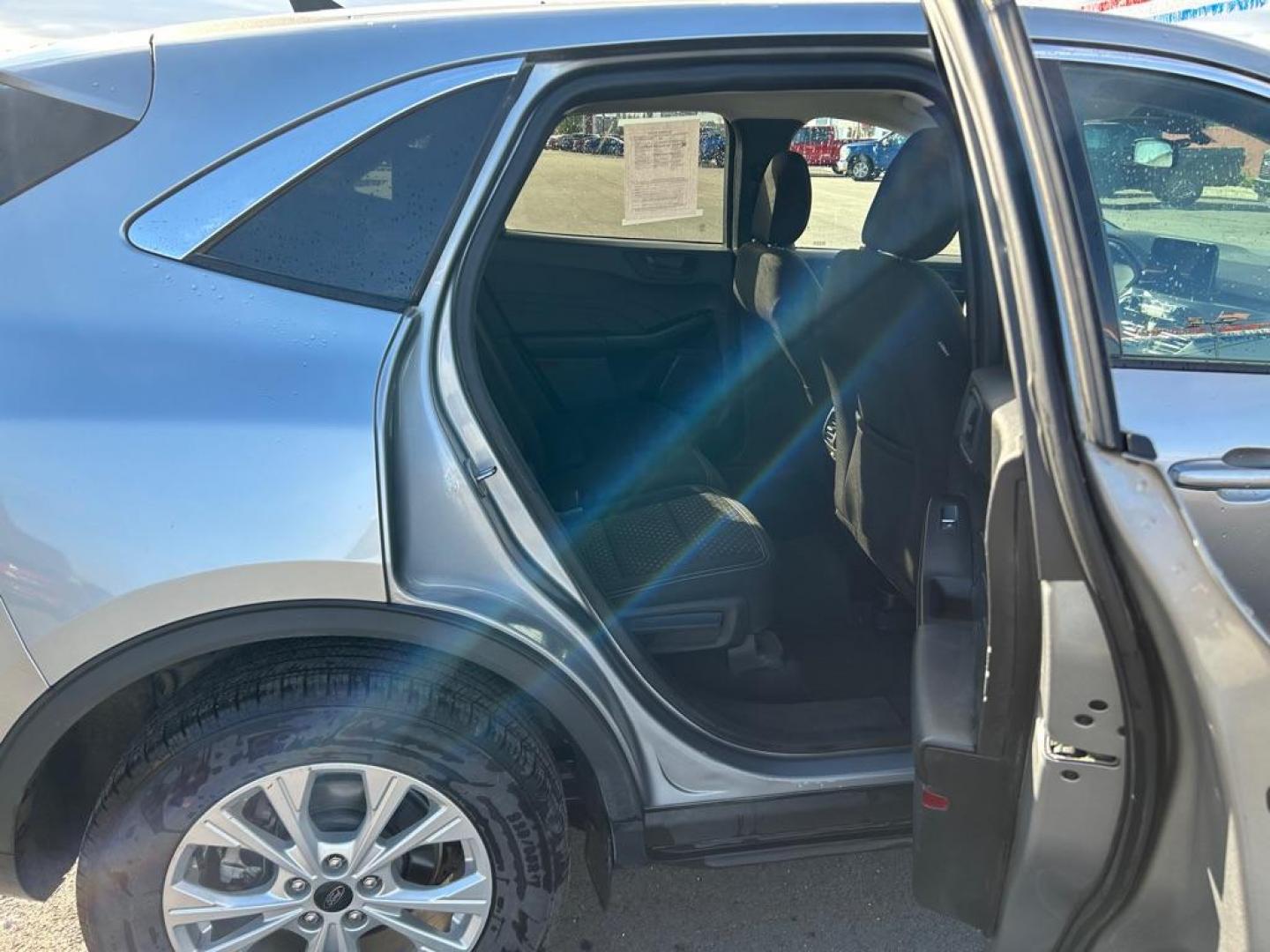 2023 SILVER FORD ESCAPE ACTIVE (1FMCU9GN8PU) with an 1.5L engine, Automatic transmission, located at 2525 S. Cushman, Fairbanks, AK, 99701, (907) 452-5707, 64.824036, -147.712311 - Photo#5