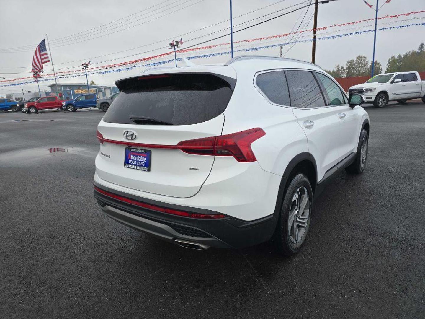 2023 WHITE HYUNDAI SANTA FE SEL (5NMS2DAJ0PH) with an 2.5L engine, Automatic transmission, located at 2525 S. Cushman, Fairbanks, AK, 99701, (907) 452-5707, 64.824036, -147.712311 - Photo#3