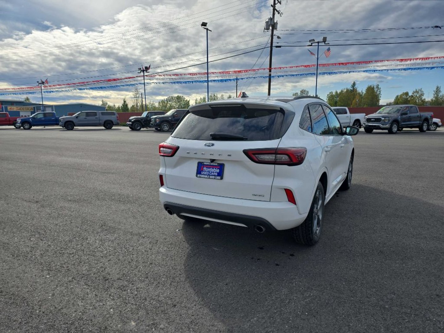 2023 WHITE FORD ESCAPE ST LINE ST LINE (1FMCU9MNXPU) with an 1.5L engine, Automatic transmission, located at 2525 S. Cushman, Fairbanks, AK, 99701, (907) 452-5707, 64.824036, -147.712311- Photo#2
