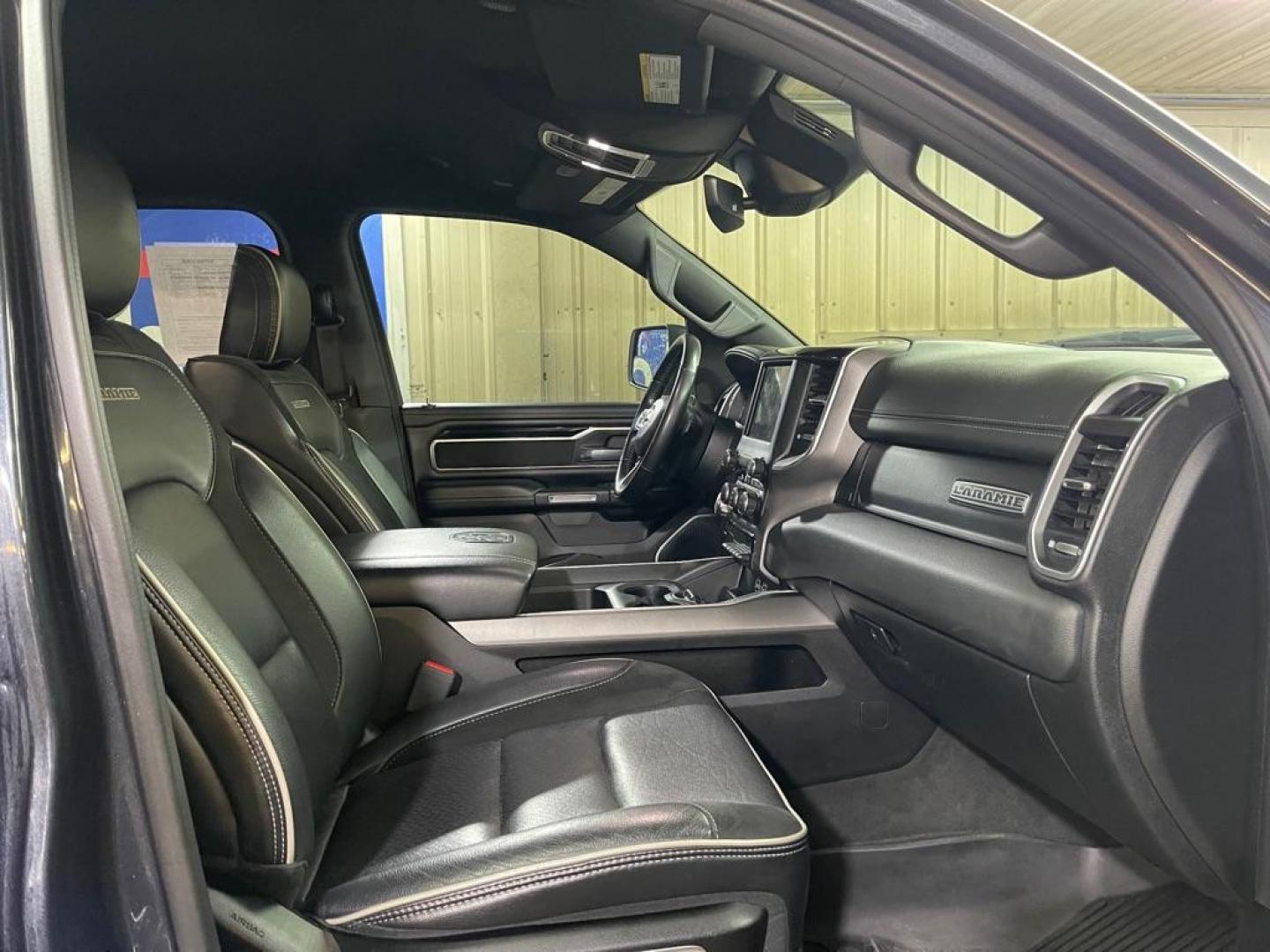 2021 BLUE RAM 1500 LARAMIE (1C6SRFJT5MN) with an 5.7L engine, Automatic transmission, located at 2525 S. Cushman, Fairbanks, AK, 99701, (907) 452-5707, 64.824036, -147.712311 - Photo#3