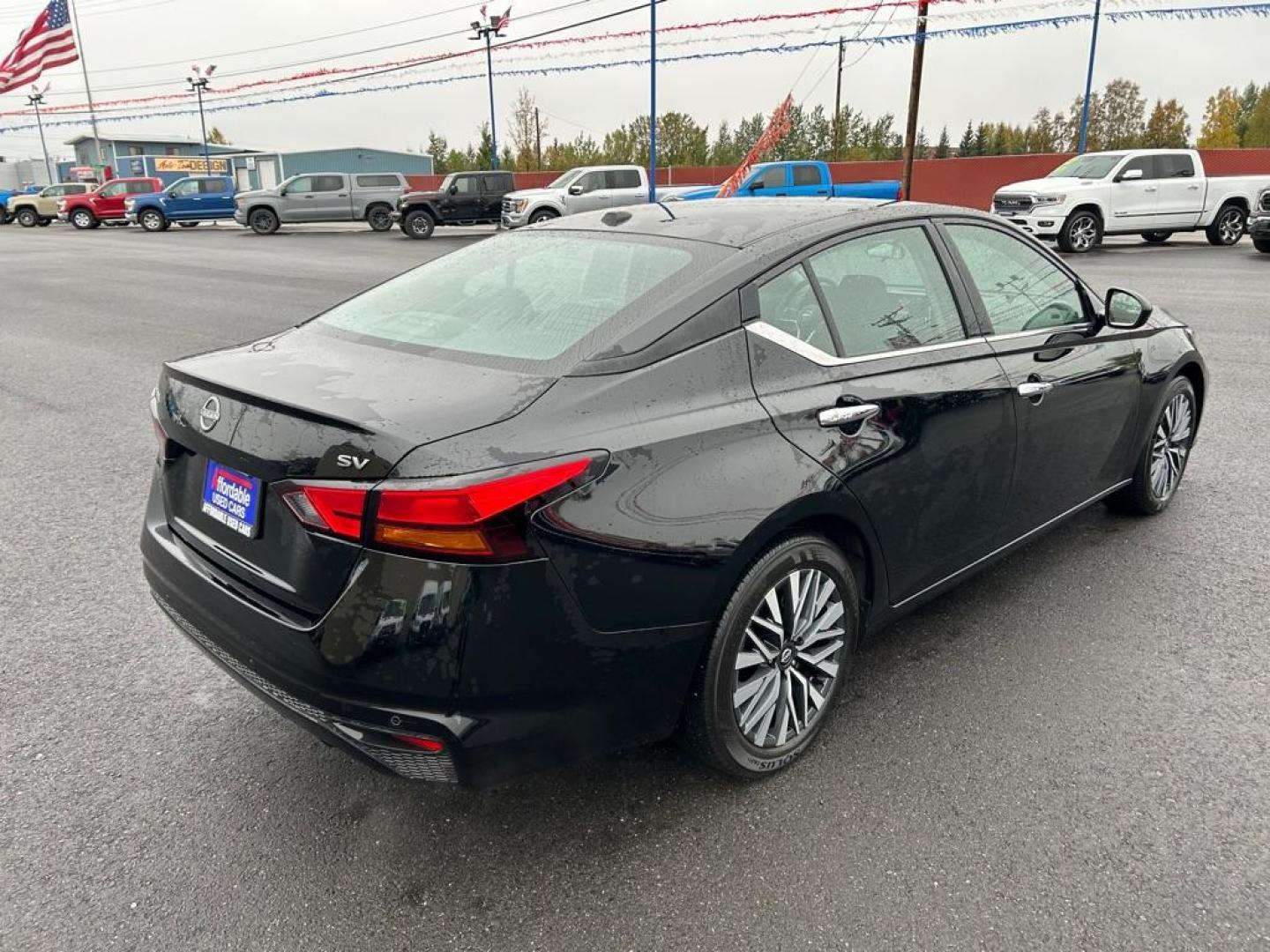 2024 BLACK NISSAN ALTIMA SV (1N4BL4DV7RN) with an 2.5L engine, Continuously Variable transmission, located at 2525 S. Cushman, Fairbanks, AK, 99701, (907) 452-5707, 64.824036, -147.712311 - Photo#2