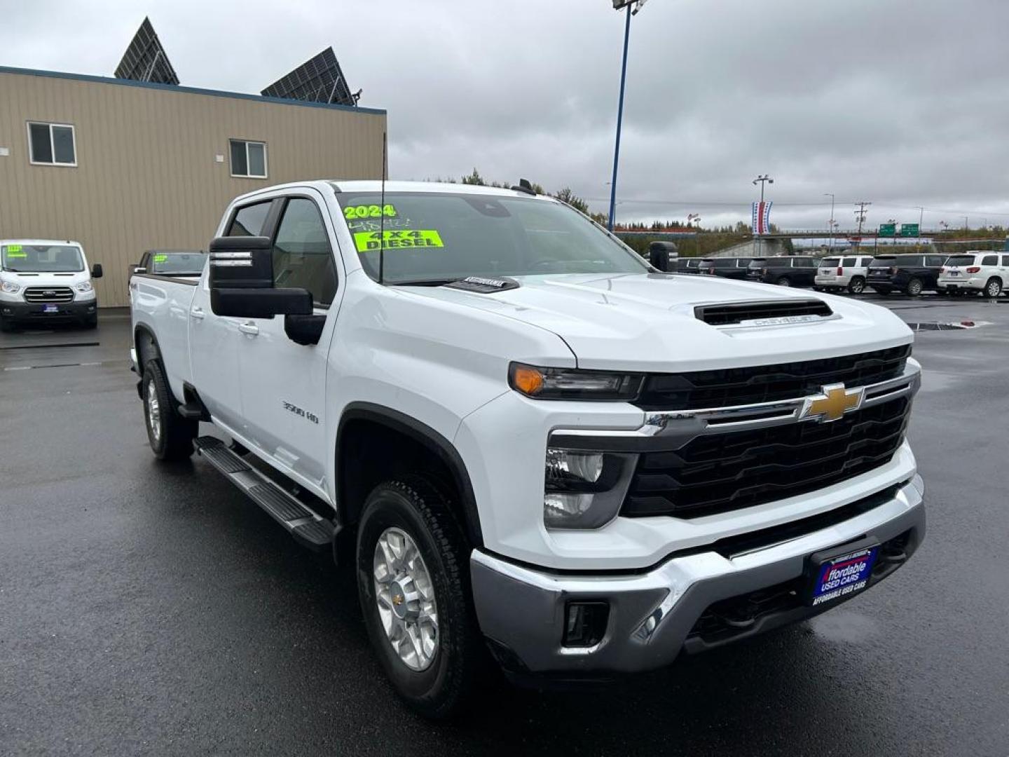 2024 WHITE CHEVROLET SILVERADO 3500 LT (1GC4YTEY2RF) with an 6.6L engine, Automatic transmission, located at 2525 S. Cushman, Fairbanks, AK, 99701, (907) 452-5707, 64.824036, -147.712311 - Photo#1
