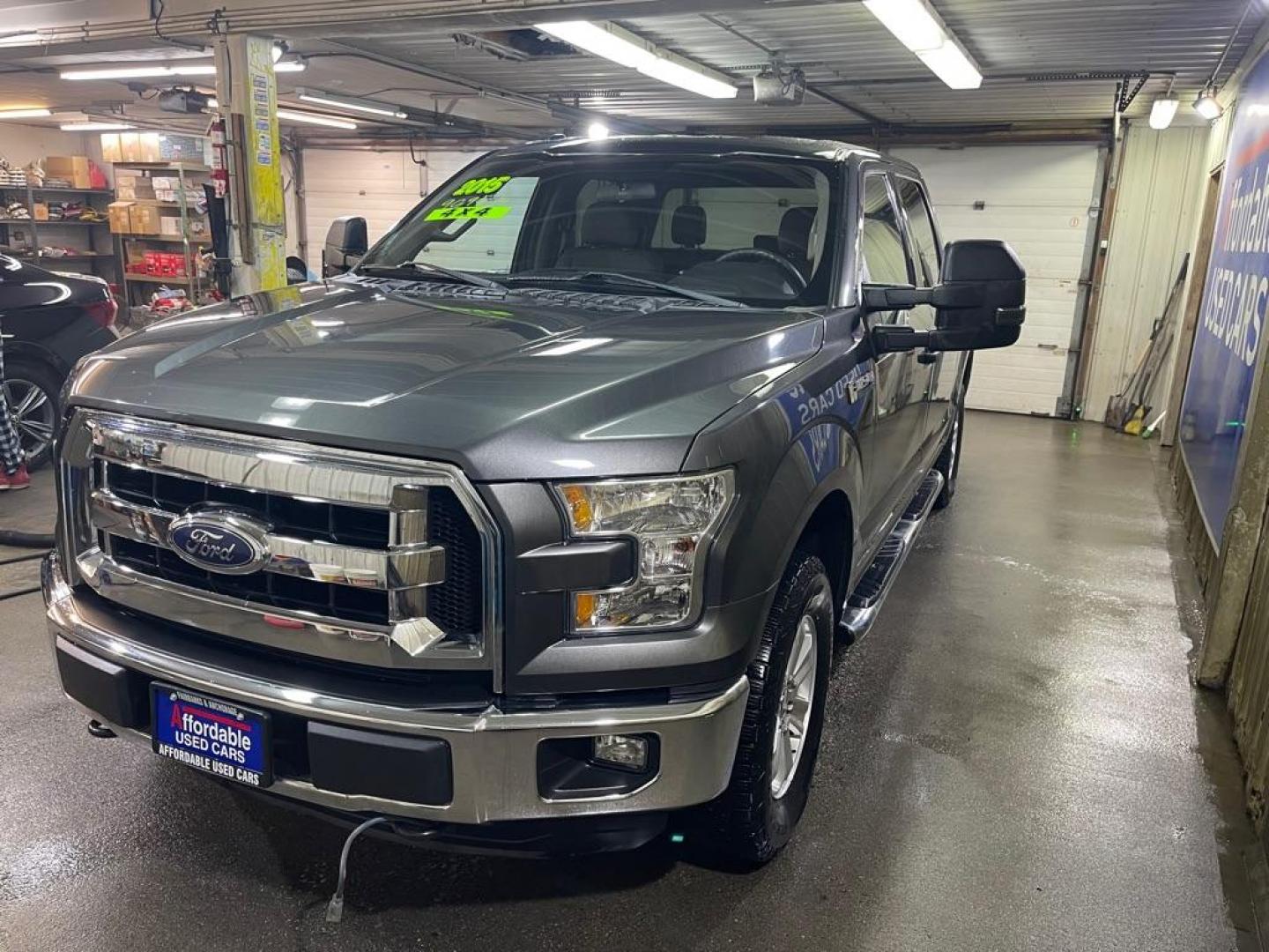 2015 GREY FORD F150 SUPERCREW (1FTEW1EFXFF) with an 5.0L engine, Automatic transmission, located at 2525 S. Cushman, Fairbanks, AK, 99701, (907) 452-5707, 64.824036, -147.712311 - Photo#1