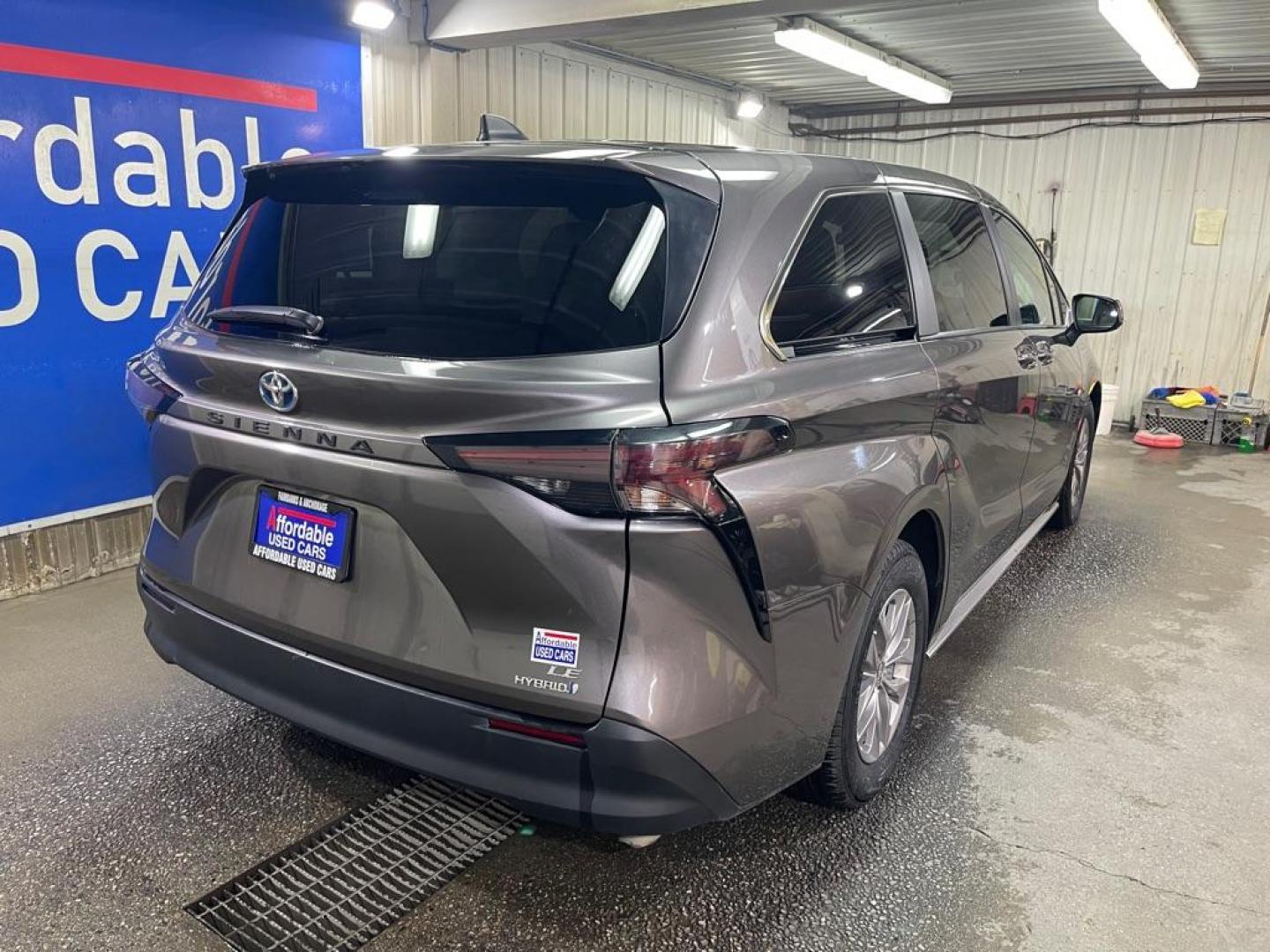 2023 GRAY TOYOTA SIENNA LE (5TDKRKEC3PS) with an 2.5L engine, Continuously Variable transmission, located at 2525 S. Cushman, Fairbanks, AK, 99701, (907) 452-5707, 64.824036, -147.712311 - Photo#2