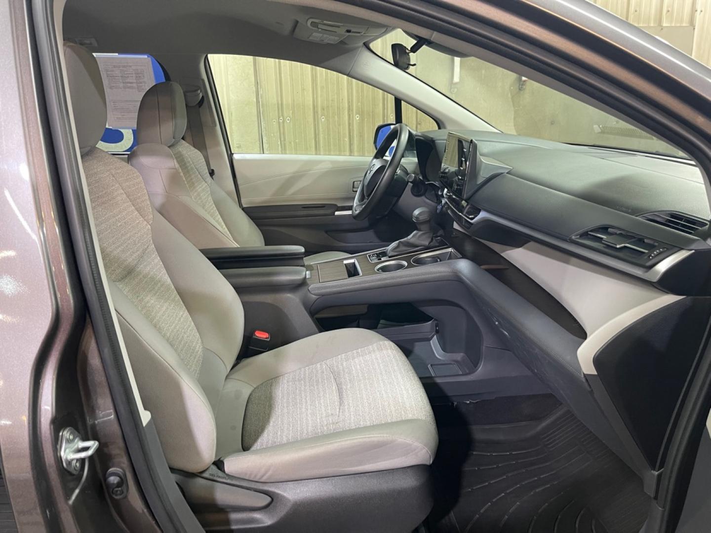 2023 GRAY TOYOTA SIENNA LE LE (5TDKRKEC3PS) with an 2.5L engine, Continuously Variable transmission, located at 2525 S. Cushman, Fairbanks, AK, 99701, (907) 452-5707, 64.824036, -147.712311- Photo#3