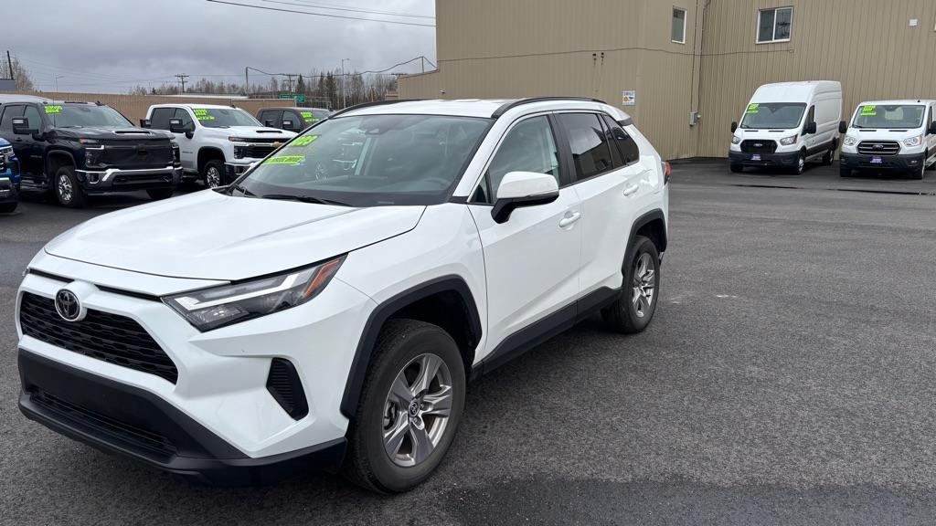 photo of 2023 TOYOTA RAV4 XLE
