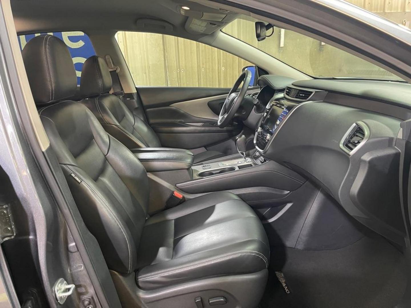 2023 GRAY NISSAN MURANO SV SV (5N1AZ2BS5PC) with an 3.5L engine, Automatic transmission, located at 2525 S. Cushman, Fairbanks, AK, 99701, (907) 452-5707, 64.824036, -147.712311 - Photo#3