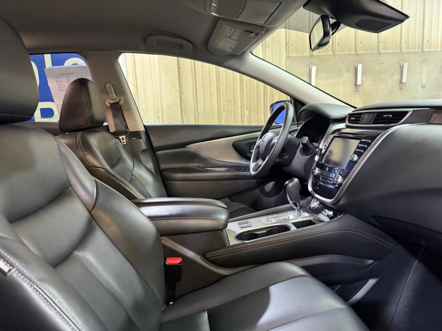 2023 GRAY NISSAN MURANO SV SV (5N1AZ2BS8PC) with an 3.5L engine, Automatic transmission, located at 2525 S. Cushman, Fairbanks, AK, 99701, (907) 452-5707, 64.824036, -147.712311 - Photo#5