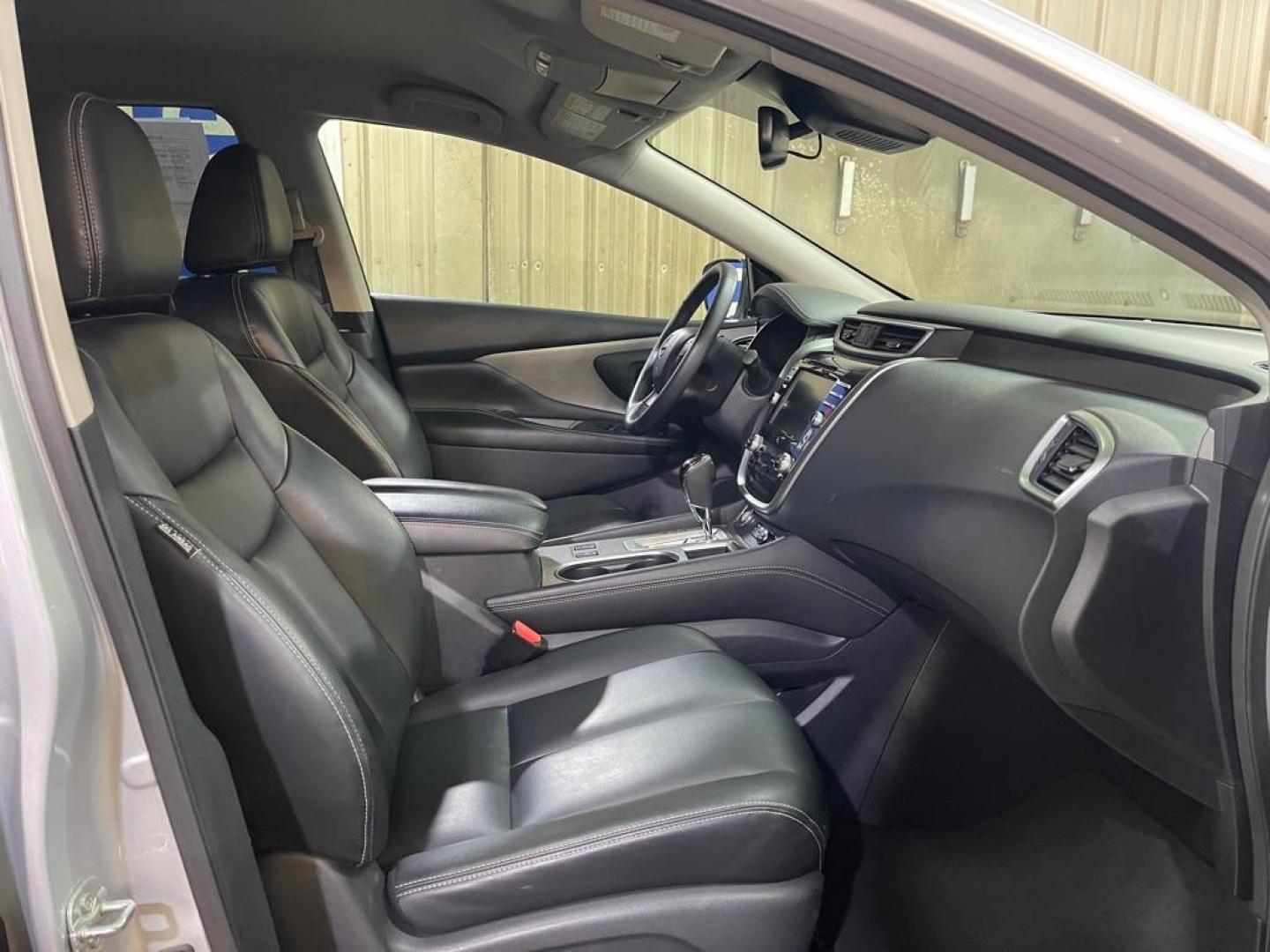 2023 BLACK NISSAN MURANO SV SV (5N1AZ2BSXPC) with an 3.5L engine, Automatic transmission, located at 2525 S. Cushman, Fairbanks, AK, 99701, (907) 452-5707, 64.824036, -147.712311 - Photo#3