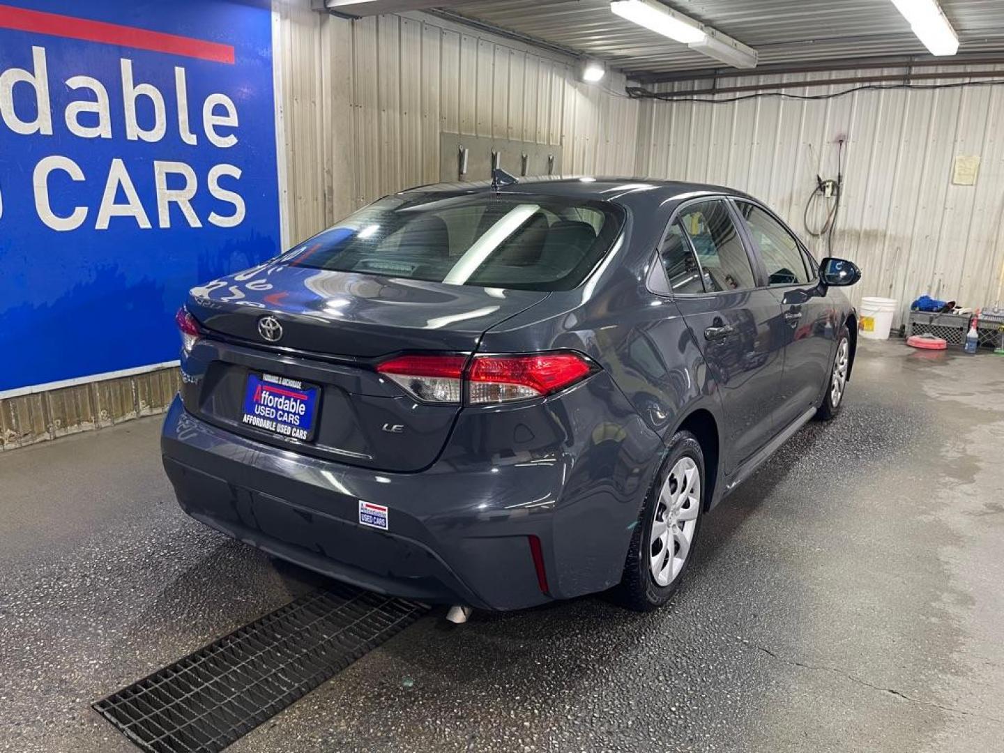 2023 GRAY TOYOTA COROLLA LE LE (5YFB4MDE9PP) with an 2.0L engine, Continuously Variable transmission, located at 2525 S. Cushman, Fairbanks, AK, 99701, (907) 452-5707, 64.824036, -147.712311 - Photo#2