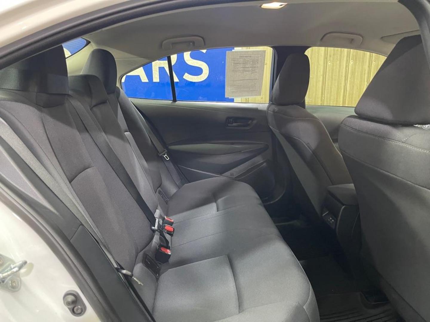 2023 WHITE TOYOTA COROLLA LE LE (5YFB4MDE3PP) with an 2.0L engine, Continuously Variable transmission, located at 2525 S. Cushman, Fairbanks, AK, 99701, (907) 452-5707, 64.824036, -147.712311 - Photo#4