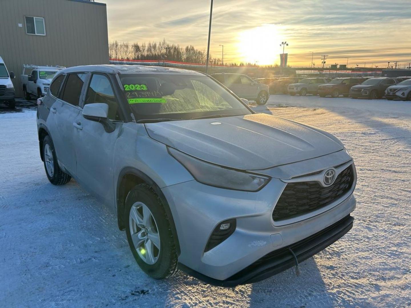 2023 SILVER TOYOTA HIGHLANDER L (5TDKDRBH1PS) with an 2.4L engine, Automatic transmission, located at 2525 S. Cushman, Fairbanks, AK, 99701, (907) 452-5707, 64.824036, -147.712311 - Photo#1