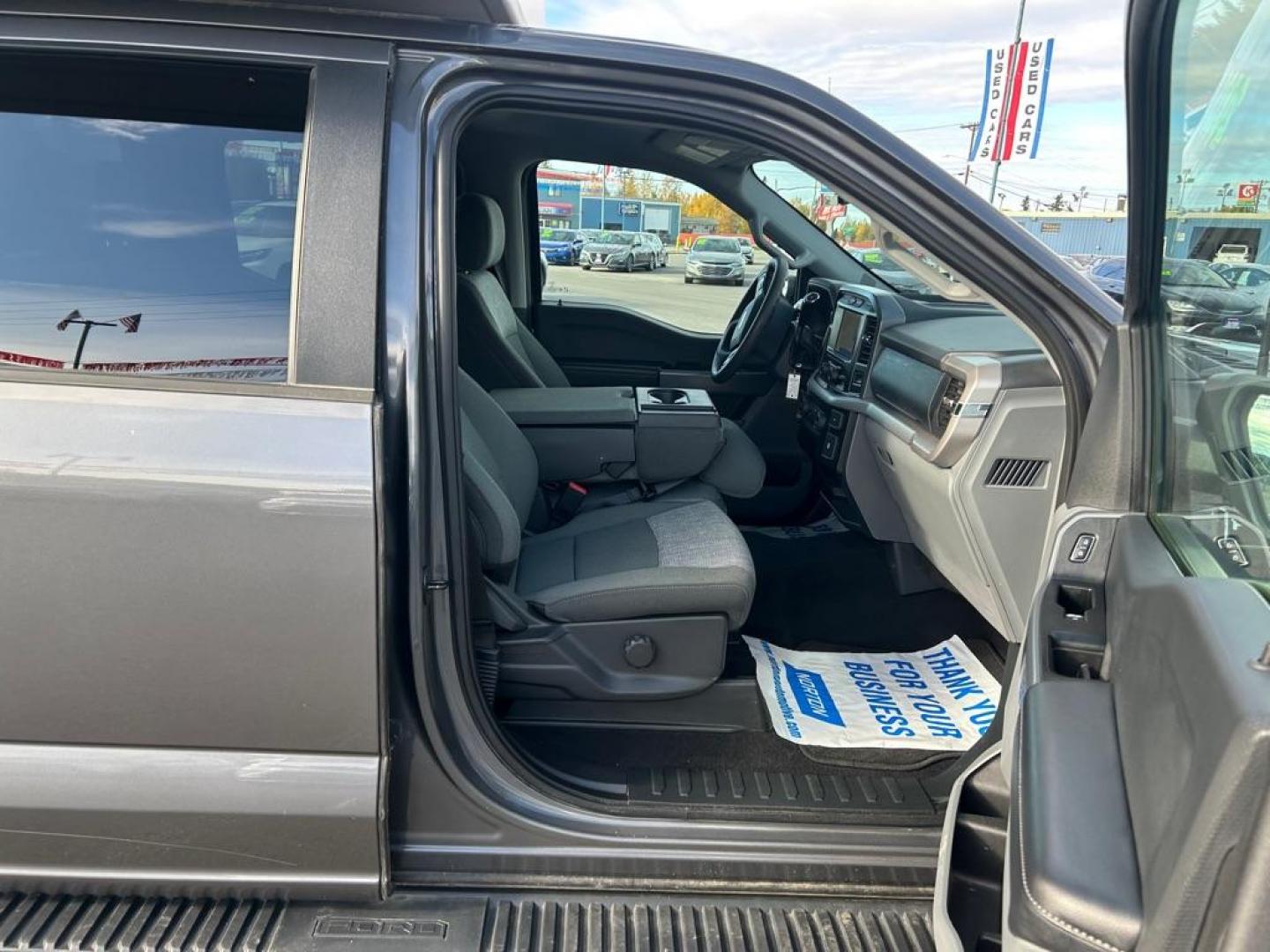 2023 SILVER FORD F150 SUPERCREW (1FTFW1E58PK) with an 5.0L engine, Automatic transmission, located at 2525 S. Cushman, Fairbanks, AK, 99701, (907) 452-5707, 64.824036, -147.712311 - Photo#4