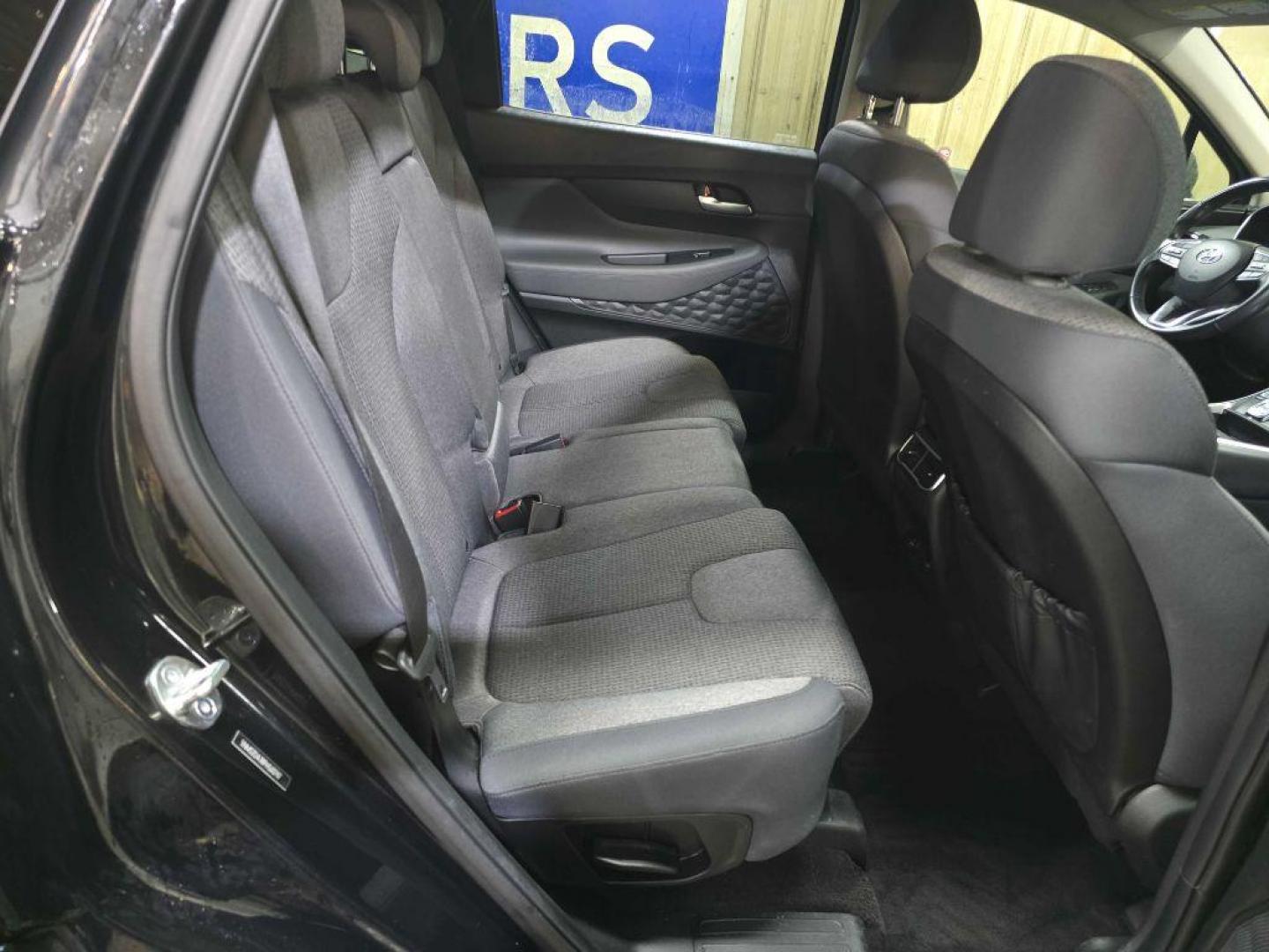 2023 BLACK HYUNDAI SANTA FE SEL (5NMS2DAJ8PH) with an 2.5L engine, Automatic transmission, located at 2525 S. Cushman, Fairbanks, AK, 99701, (907) 452-5707, 64.824036, -147.712311 - Photo#3