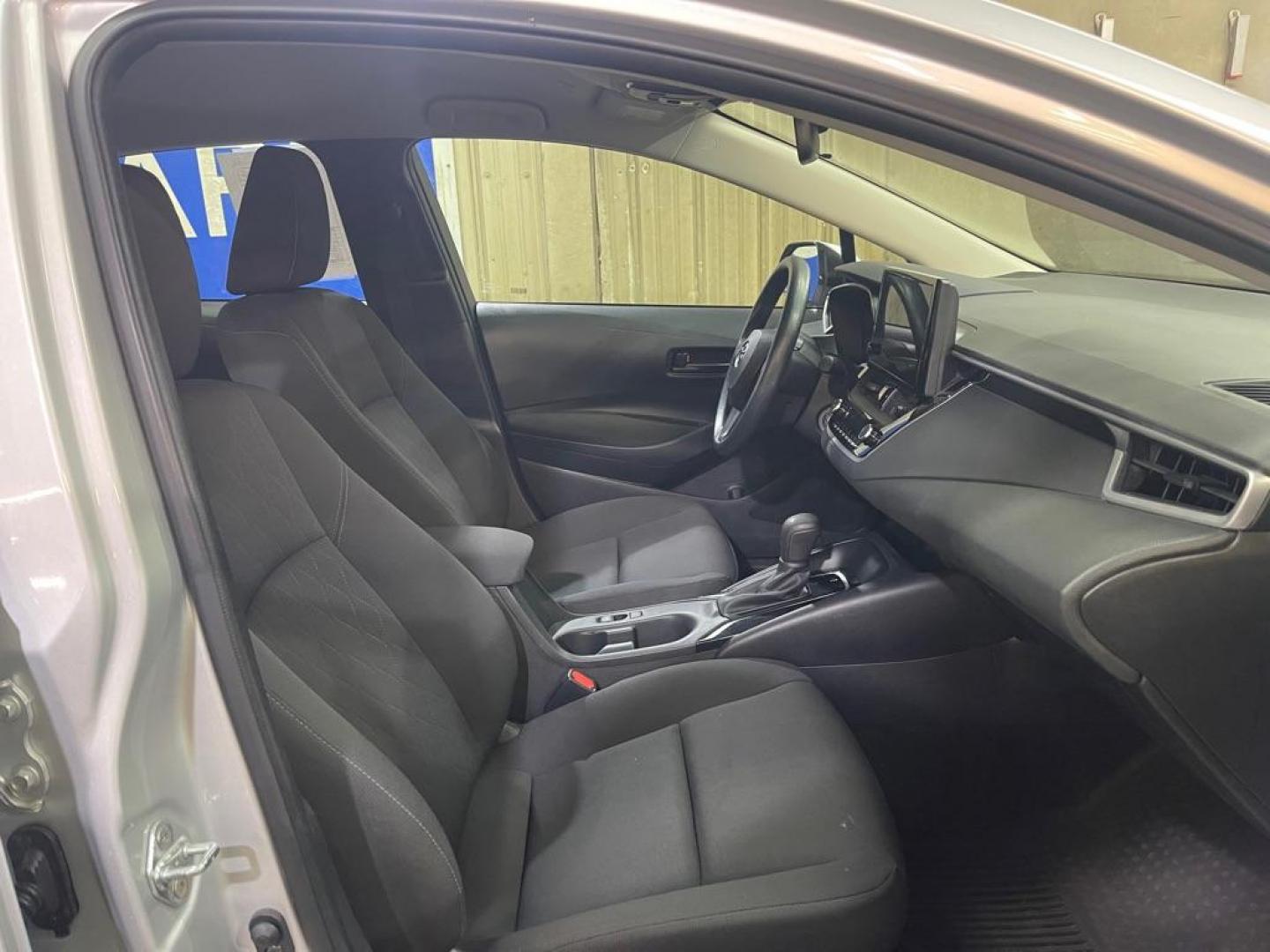 2023 SILVER TOYOTA COROLLA LE LE (5YFB4MDE3PP) with an 2.0L engine, Continuously Variable transmission, located at 2525 S. Cushman, Fairbanks, AK, 99701, (907) 452-5707, 64.824036, -147.712311 - Photo#3