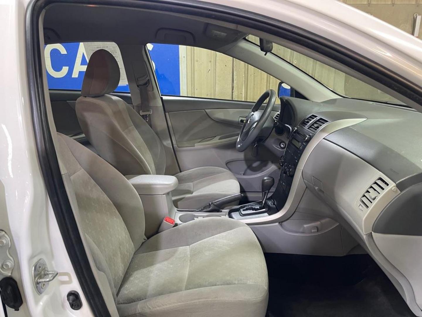 2010 WHITE TOYOTA COROLLA BASE (1NXBU4EE3AZ) with an 1.8L engine, Automatic transmission, located at 2525 S. Cushman, Fairbanks, AK, 99701, (907) 452-5707, 64.824036, -147.712311 - Photo#3
