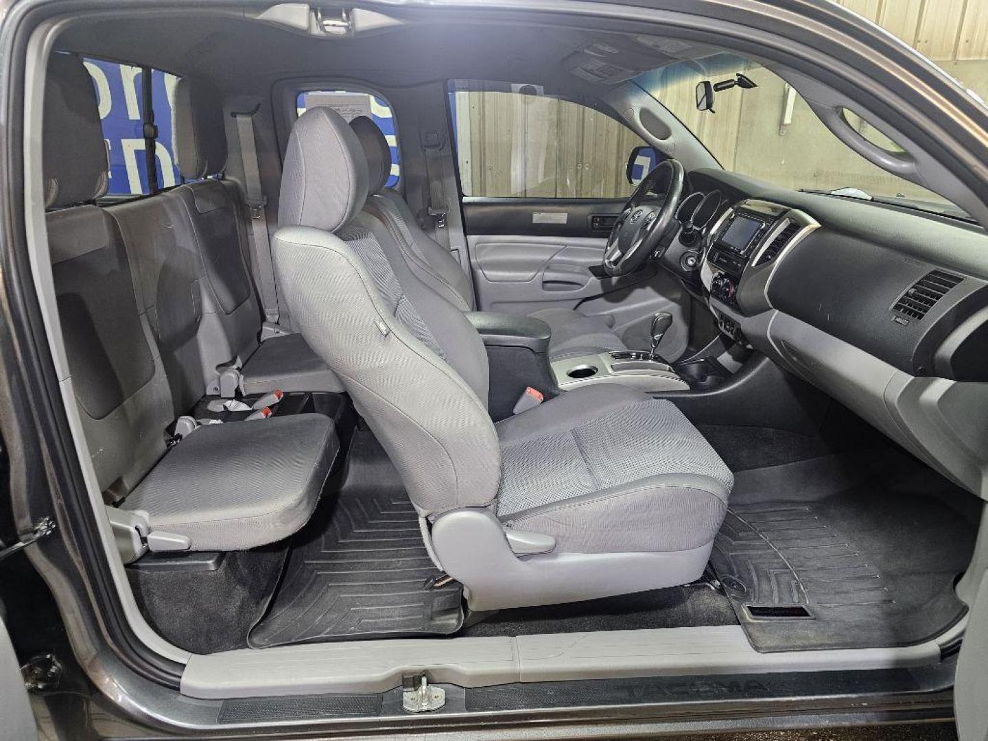 2015 GREY TOYOTA TACOMA ACCESS CAB (5TFUU4EN4FX) with an 4.0L engine, Automatic transmission, located at 2525 S. Cushman, Fairbanks, AK, 99701, (907) 452-5707, 64.824036, -147.712311 - Photo#2