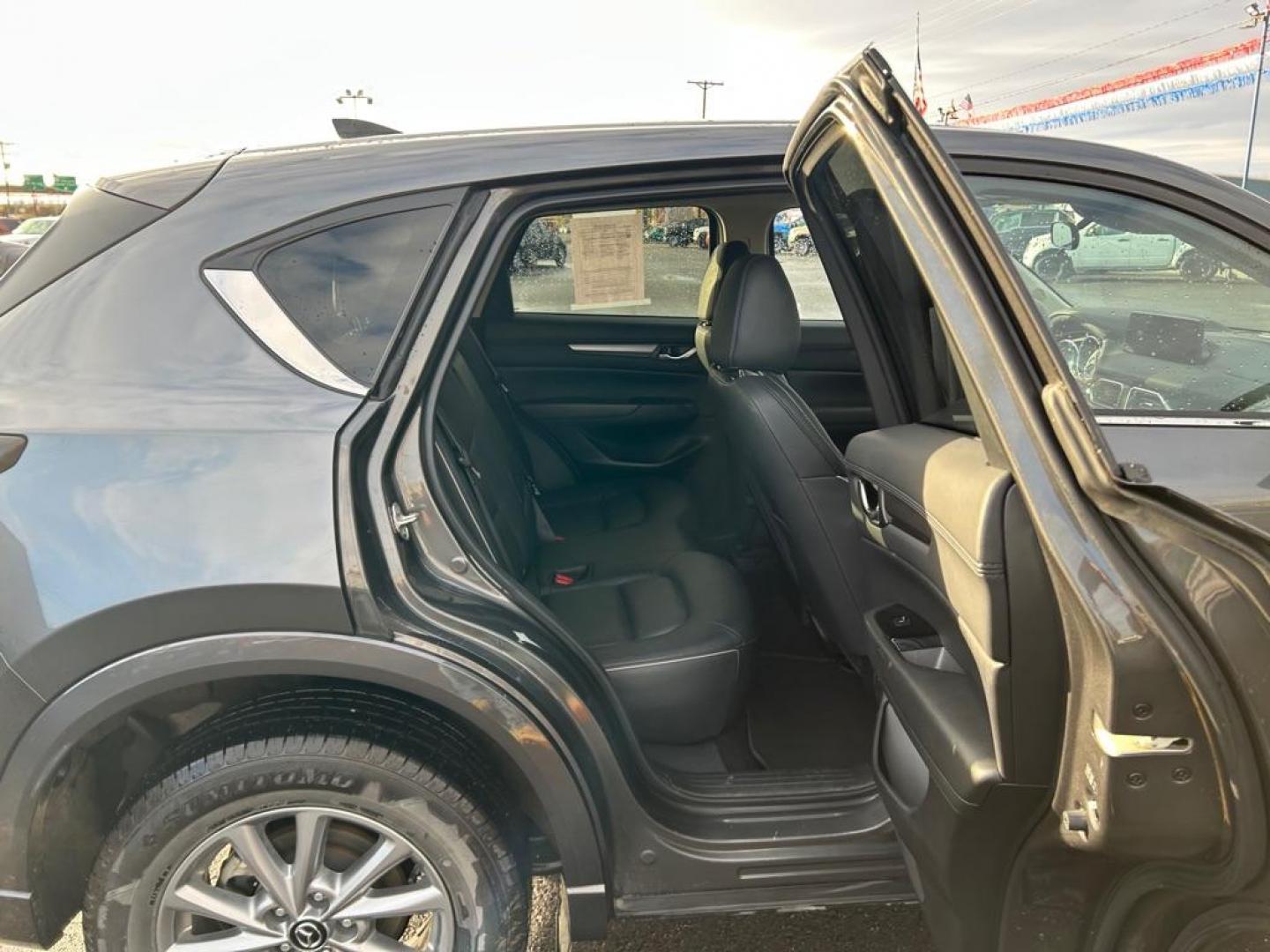 2024 GRAY MAZDA CX-5 SELECT (JM3KFBBL1R0) with an 2.5L engine, Automatic transmission, located at 2525 S. Cushman, Fairbanks, AK, 99701, (907) 452-5707, 64.824036, -147.712311 - Photo#5