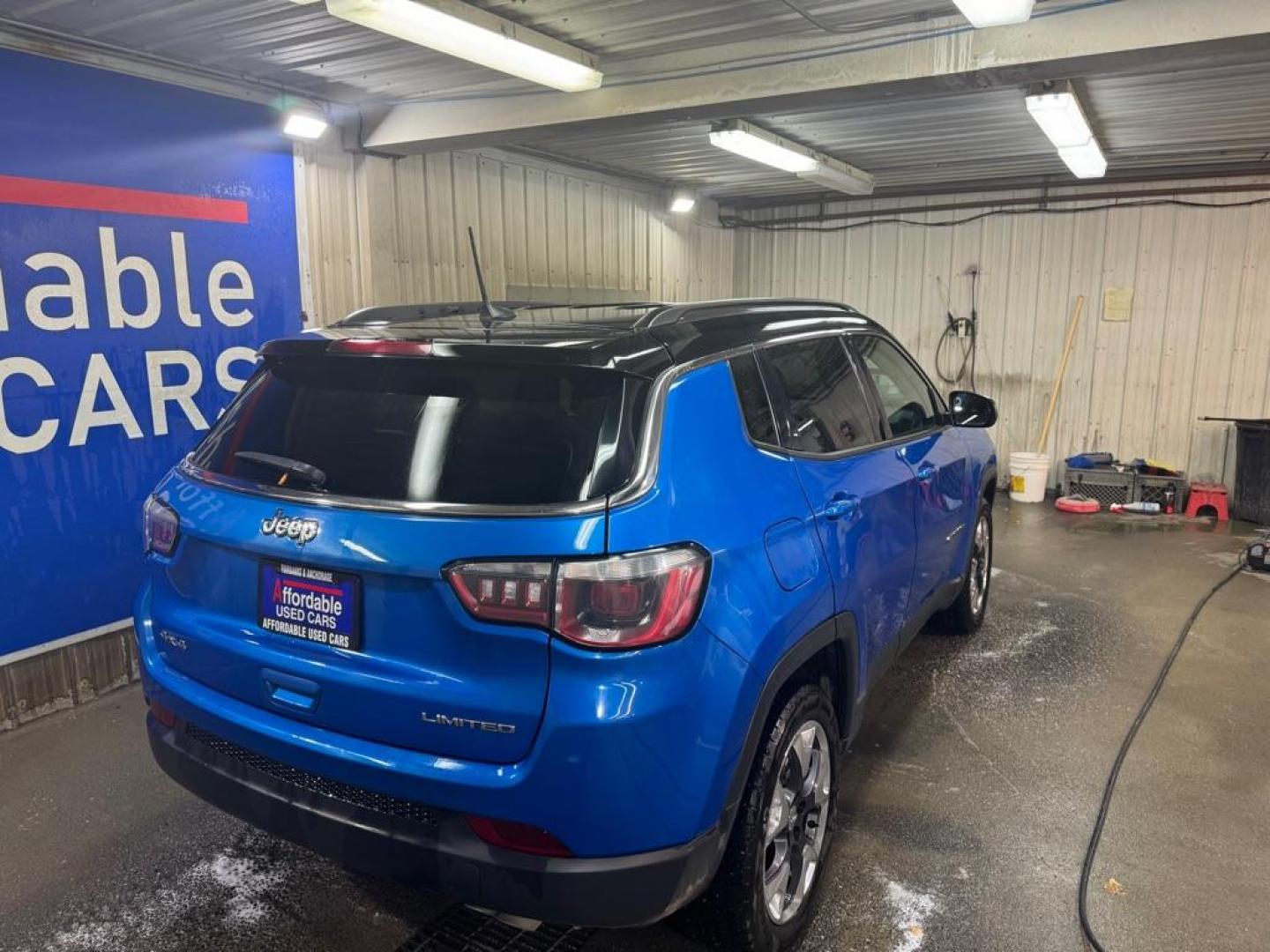 2019 BLUE JEEP COMPASS LIMITED (3C4NJDCBXKT) with an 2.4L engine, Automatic transmission, located at 2525 S. Cushman, Fairbanks, AK, 99701, (907) 452-5707, 64.824036, -147.712311 - Photo#2
