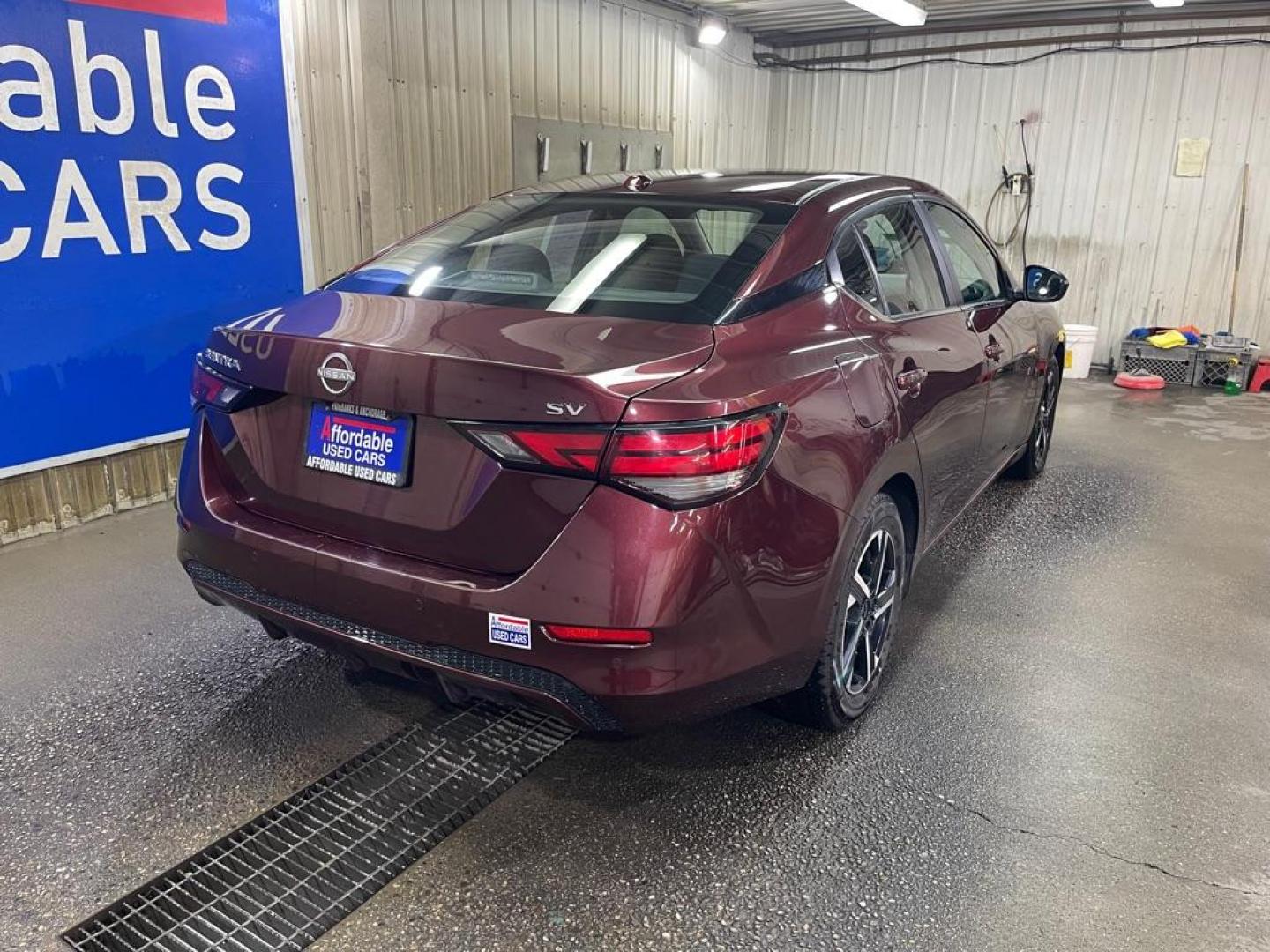 2024 RED NISSAN SENTRA SV (3N1AB8CV5RY) with an 2.0L engine, Continuously Variable transmission, located at 2525 S. Cushman, Fairbanks, AK, 99701, (907) 452-5707, 64.824036, -147.712311 - Photo#2