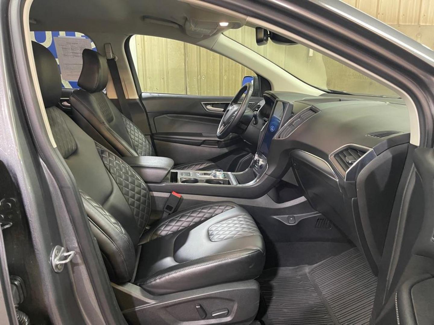 2023 GRAY FORD EDGE TITANIUM (2FMPK4K9XPB) with an 2.0L engine, Automatic transmission, located at 2525 S. Cushman, Fairbanks, AK, 99701, (907) 452-5707, 64.824036, -147.712311 - Photo#3