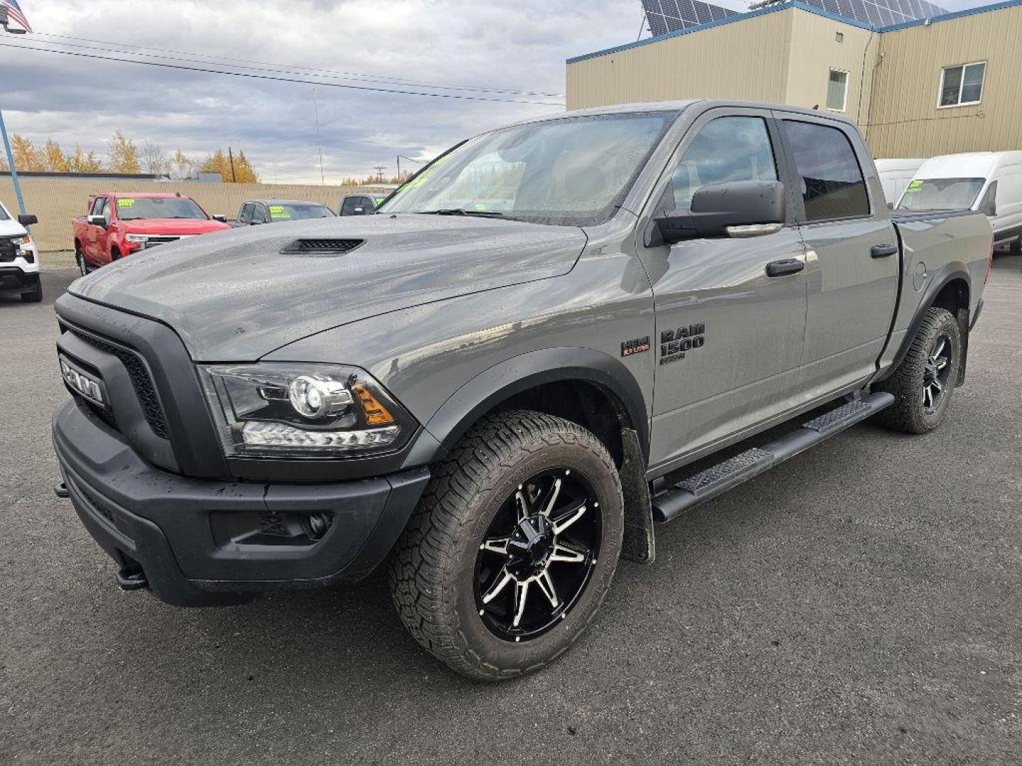 2022 GRAY RAM 1500 CLASSIC SLT (1C6RR7LT0NS) with an 5.7L engine, Automatic transmission, located at 2525 S. Cushman, Fairbanks, AK, 99701, (907) 452-5707, 64.824036, -147.712311 - Photo#1