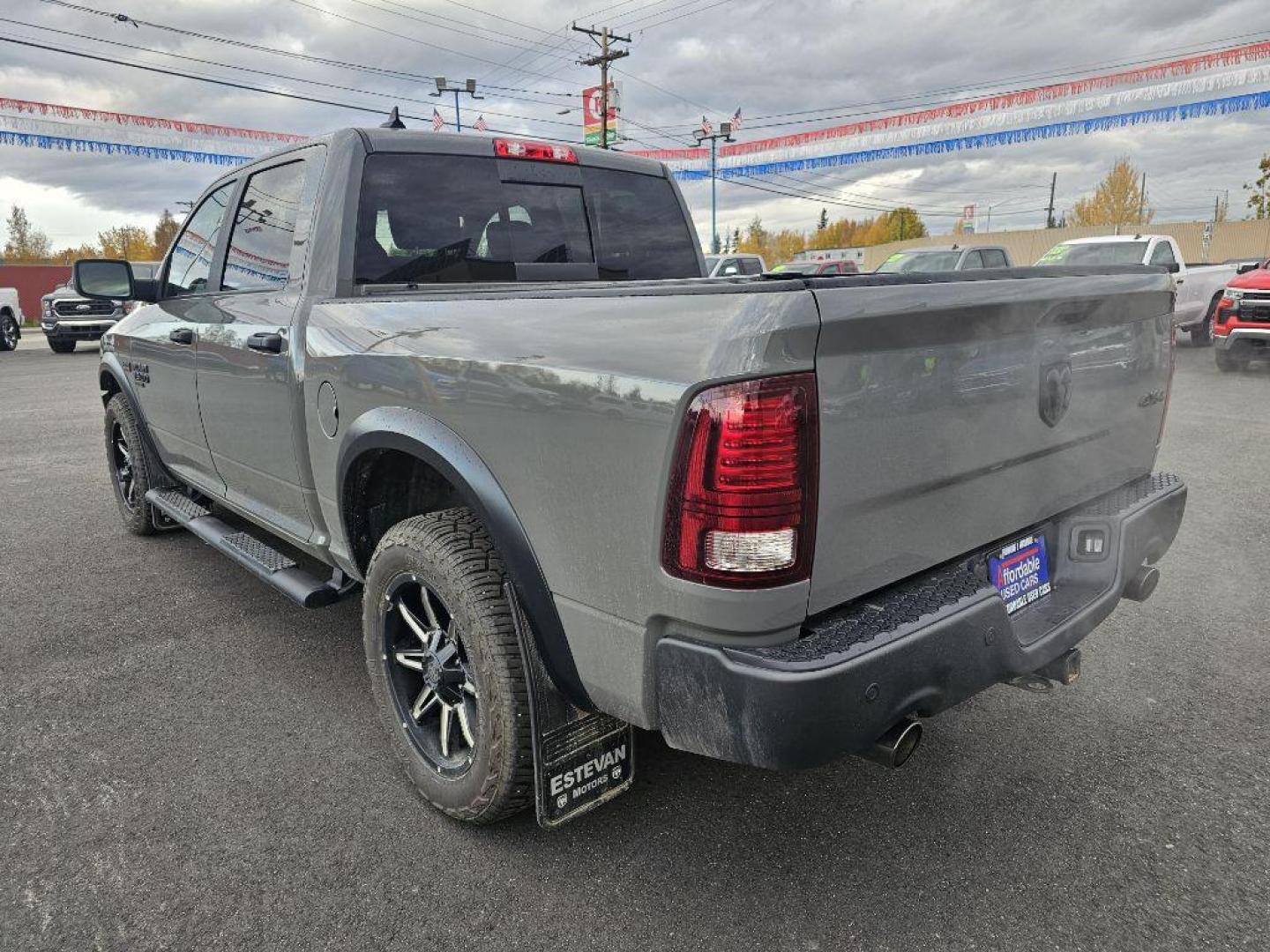 2022 GRAY RAM 1500 CLASSIC SLT (1C6RR7LT0NS) with an 5.7L engine, Automatic transmission, located at 2525 S. Cushman, Fairbanks, AK, 99701, (907) 452-5707, 64.824036, -147.712311 - Photo#2