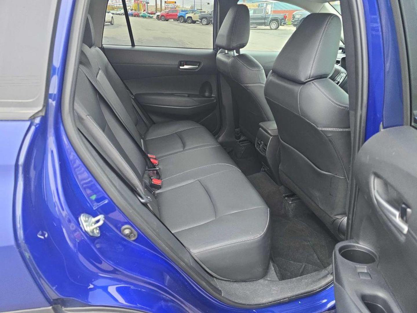 2023 BLUE TOYOTA COROLLA CROSS XLE (7MUEAABGXPV) with an 2.0L engine, Continuously Variable transmission, located at 2525 S. Cushman, Fairbanks, AK, 99701, (907) 452-5707, 64.824036, -147.712311 - Photo#3