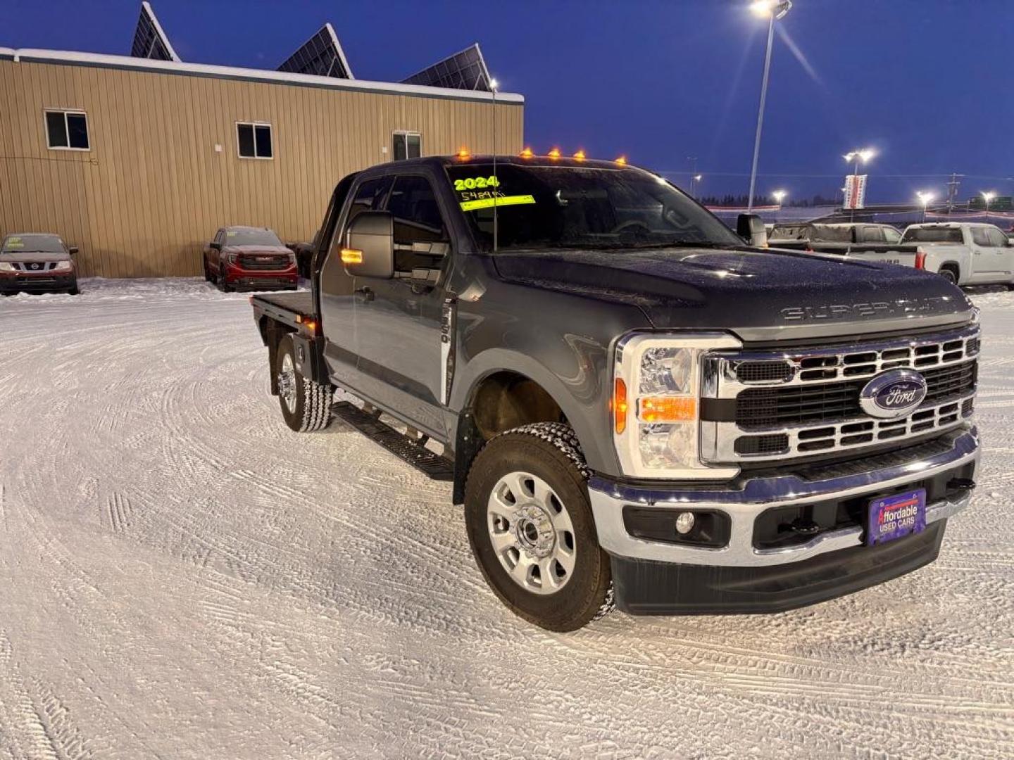 2024 GRAY FORD F350 SUPER DUTY (1FT8X3BA3RE) with an 6.8L engine, Automatic transmission, located at 2525 S. Cushman, Fairbanks, AK, 99701, (907) 452-5707, 64.824036, -147.712311 - Photo#1