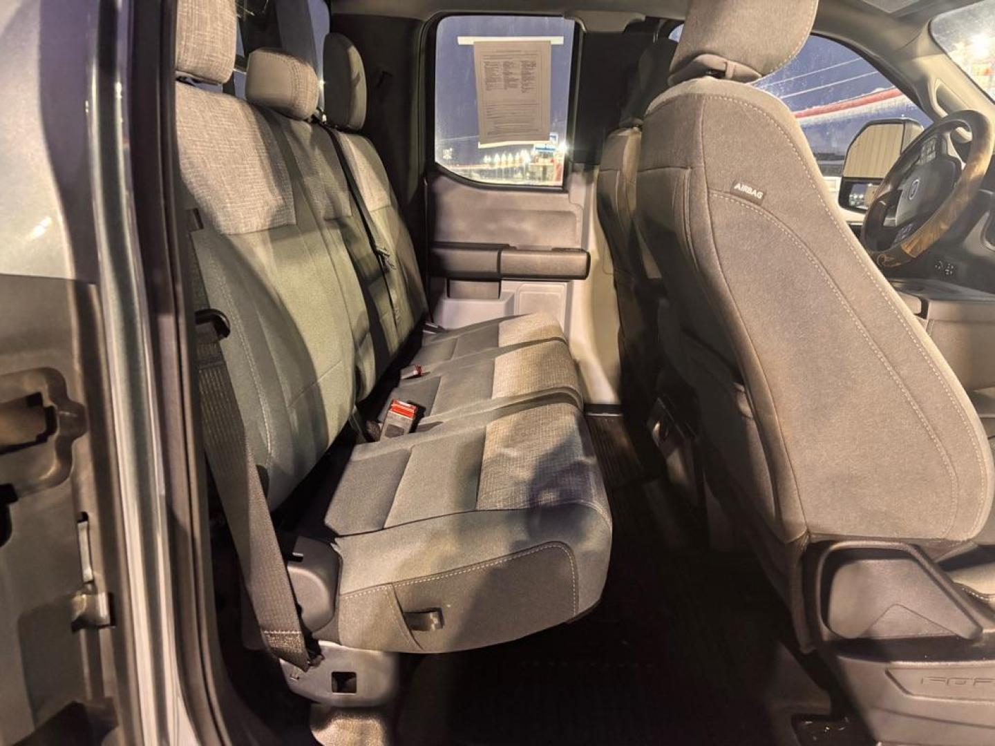 2024 GRAY FORD F350 SUPER DUTY (1FT8X3BA3RE) with an 6.8L engine, Automatic transmission, located at 2525 S. Cushman, Fairbanks, AK, 99701, (907) 452-5707, 64.824036, -147.712311 - Photo#3