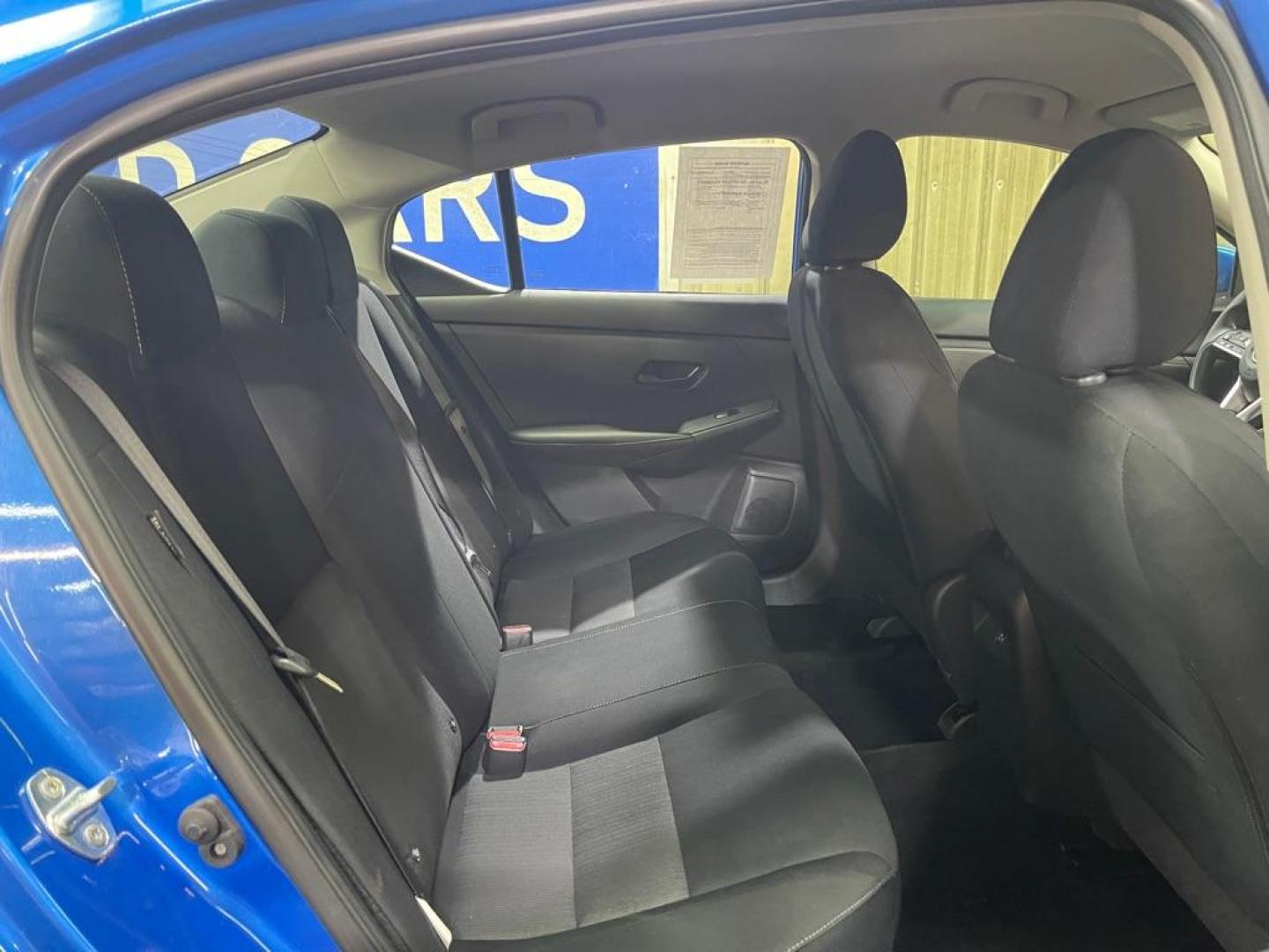 2024 BLUE NISSAN SENTRA SV (3N1AB8CVXRY) with an 2.0L engine, Continuously Variable transmission, located at 2525 S. Cushman, Fairbanks, AK, 99701, (907) 452-5707, 64.824036, -147.712311 - Photo#4