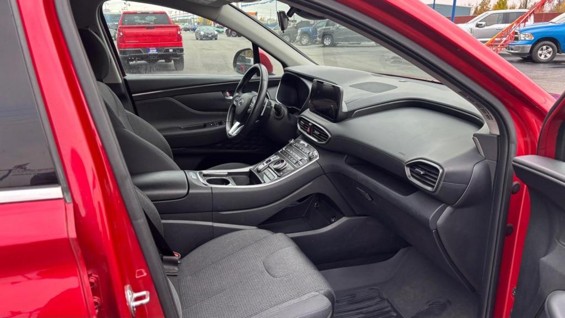 2023 RED HYUNDAI SANTA FE SEL (5NMS2DAJ7PH) with an 2.5L engine, Automatic transmission, located at 2525 S. Cushman, Fairbanks, AK, 99701, (907) 452-5707, 64.824036, -147.712311 - Photo#2