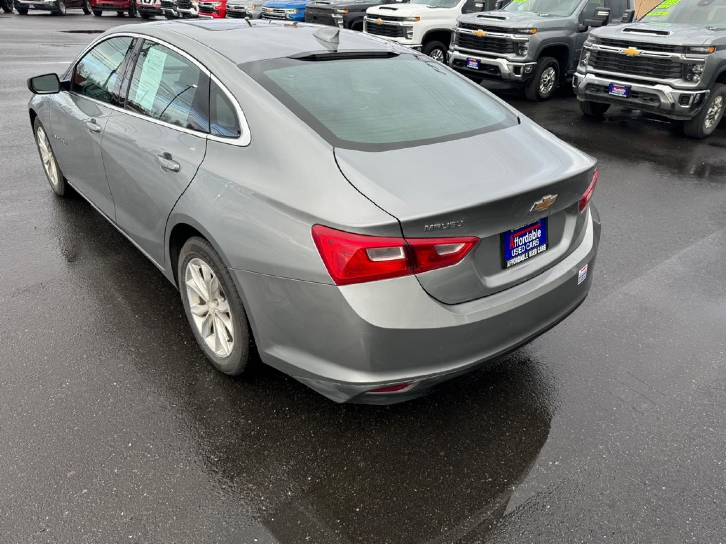 2023 GRAY CHEVROLET MALIBU LT LT (1G1ZD5ST7PF) with an 1.5L engine, Continuously Variable transmission, located at 2525 S. Cushman, Fairbanks, AK, 99701, (907) 452-5707, 64.824036, -147.712311- Photo#3