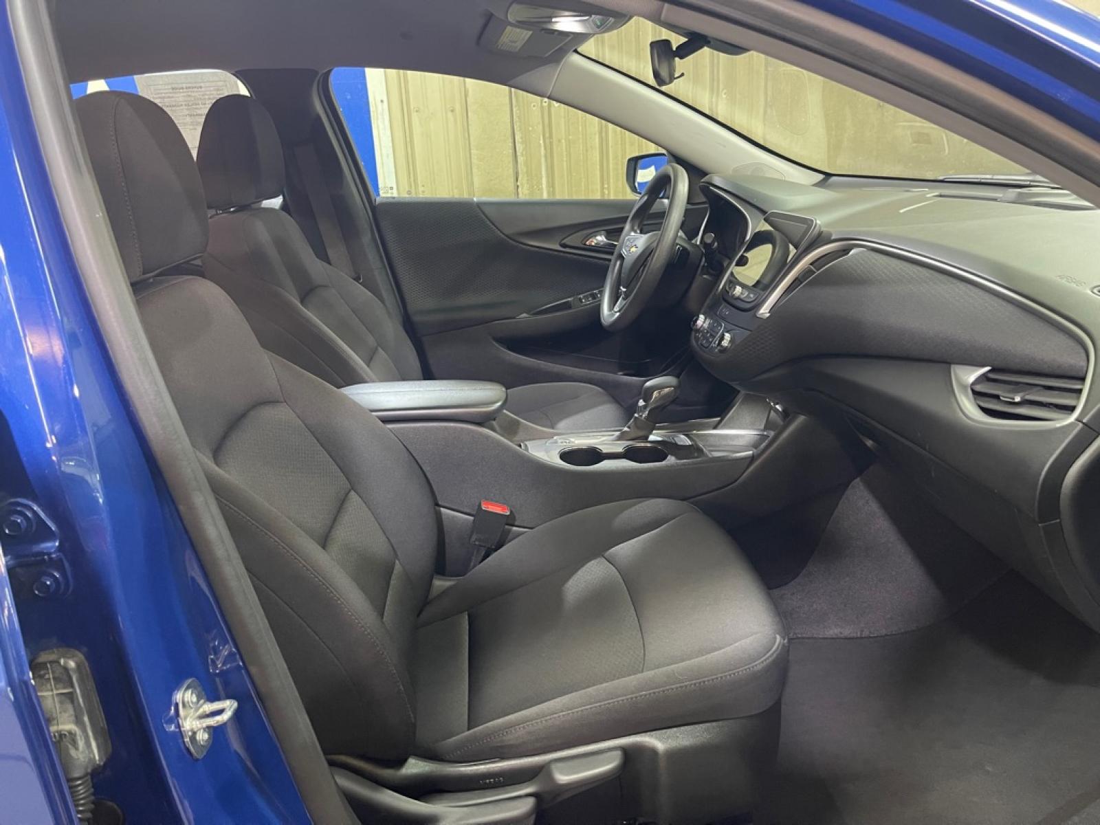 2023 BLUE CHEVROLET MALIBU LT LT (1G1ZD5ST2PF) with an 1.5L engine, Continuously Variable transmission, located at 2525 S. Cushman, Fairbanks, AK, 99701, (907) 452-5707, 64.824036, -147.712311 - Photo#3