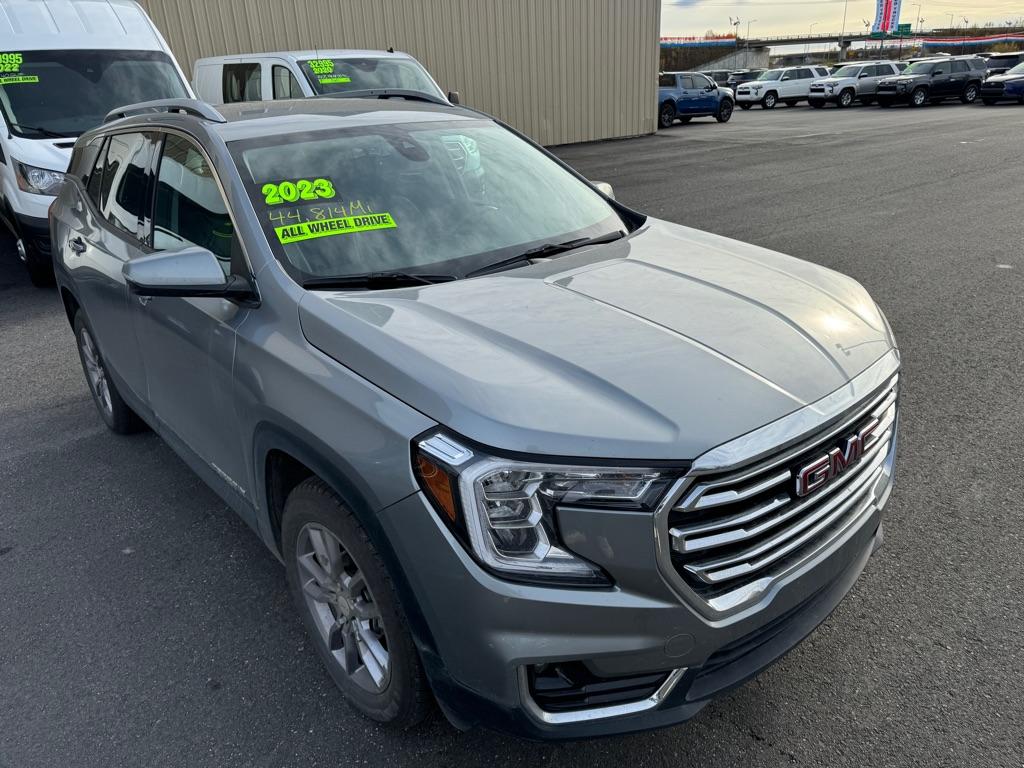photo of 2023 GMC TERRAIN SLT
