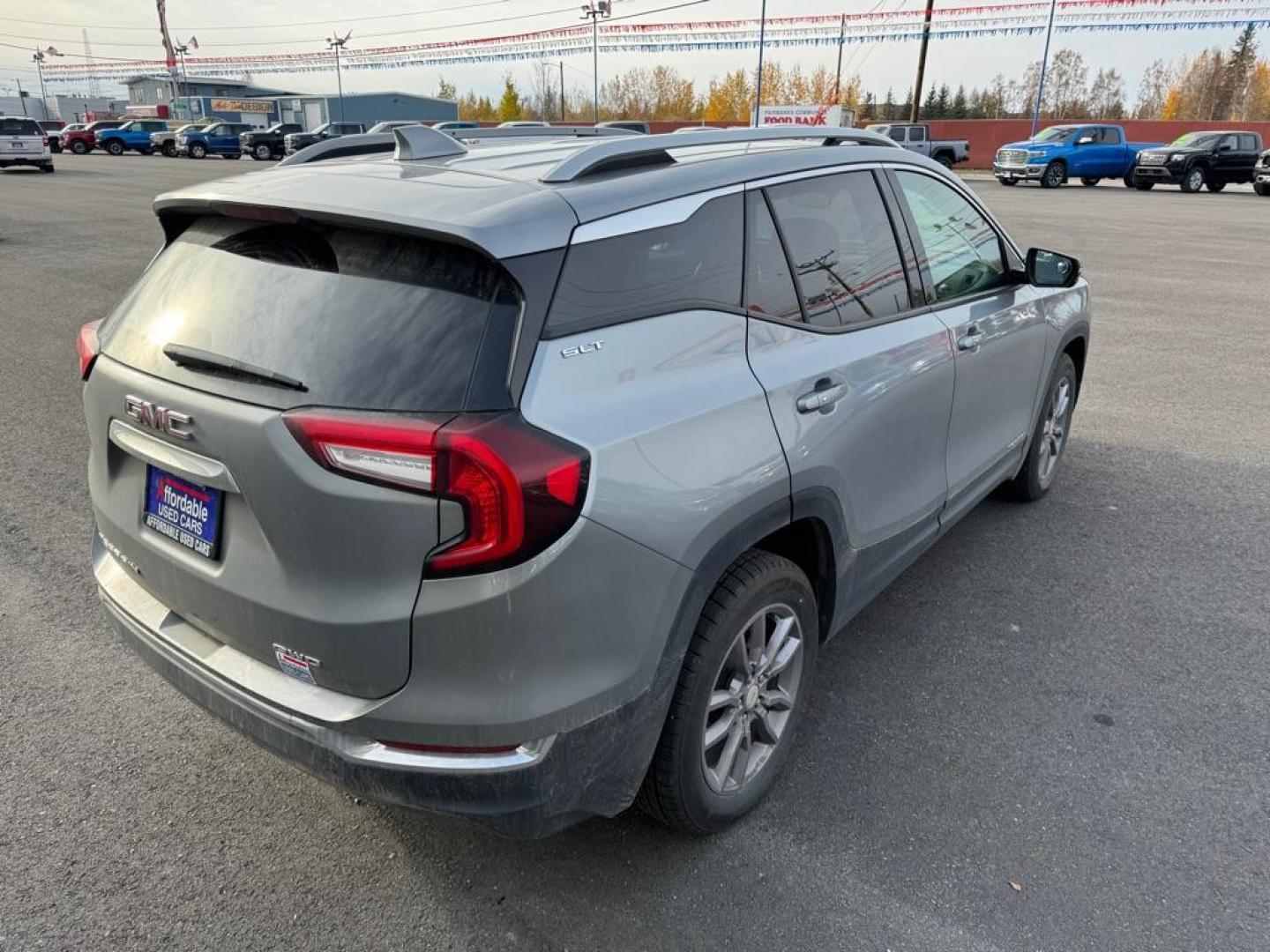 2023 GRAY GMC TERRAIN SLT (3GKALVEG9PL) with an 1.5L engine, Automatic transmission, located at 2525 S. Cushman, Fairbanks, AK, 99701, (907) 452-5707, 64.824036, -147.712311 - Photo#2