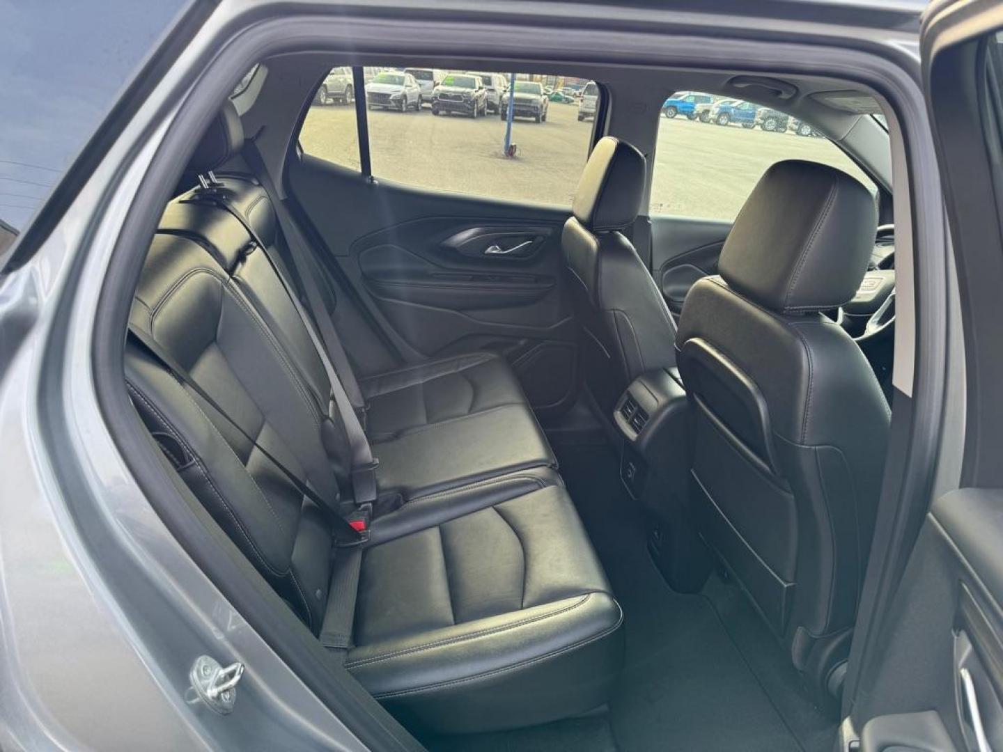 2023 GRAY GMC TERRAIN SLT (3GKALVEG9PL) with an 1.5L engine, Automatic transmission, located at 2525 S. Cushman, Fairbanks, AK, 99701, (907) 452-5707, 64.824036, -147.712311 - Photo#5