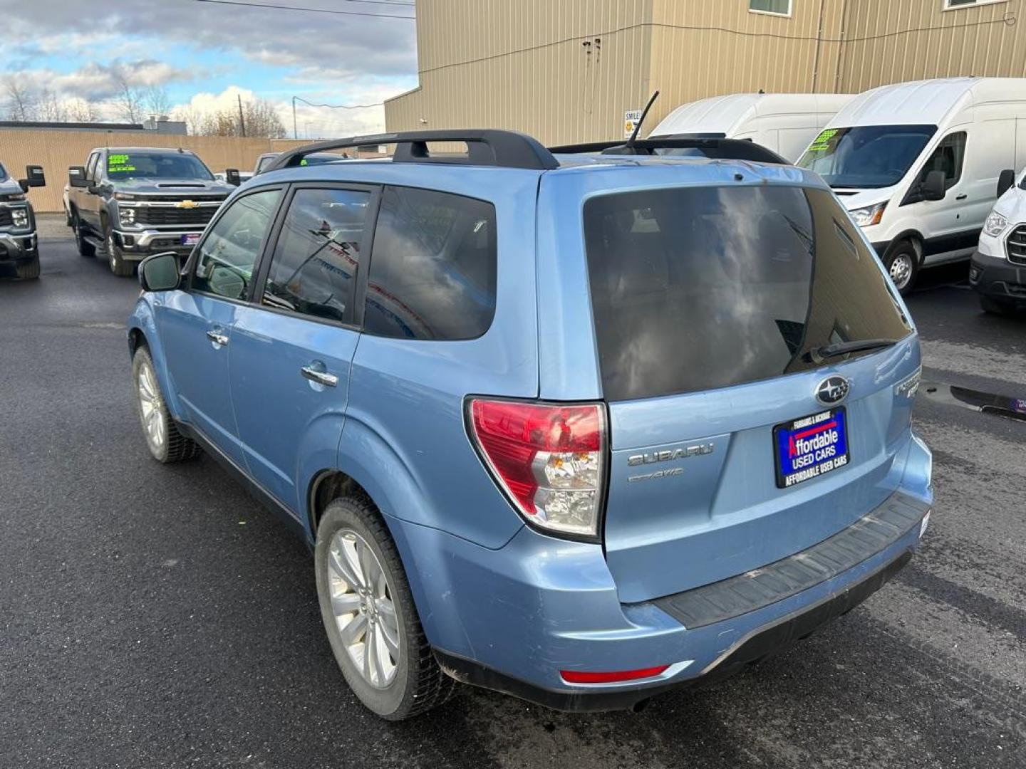 2012 BLUE SUBARU FORESTER 2.5X PREMIUM (JF2SHADC7CG) with an 2.5L engine, Manual transmission, located at 2525 S. Cushman, Fairbanks, AK, 99701, (907) 452-5707, 64.824036, -147.712311 - Photo#3