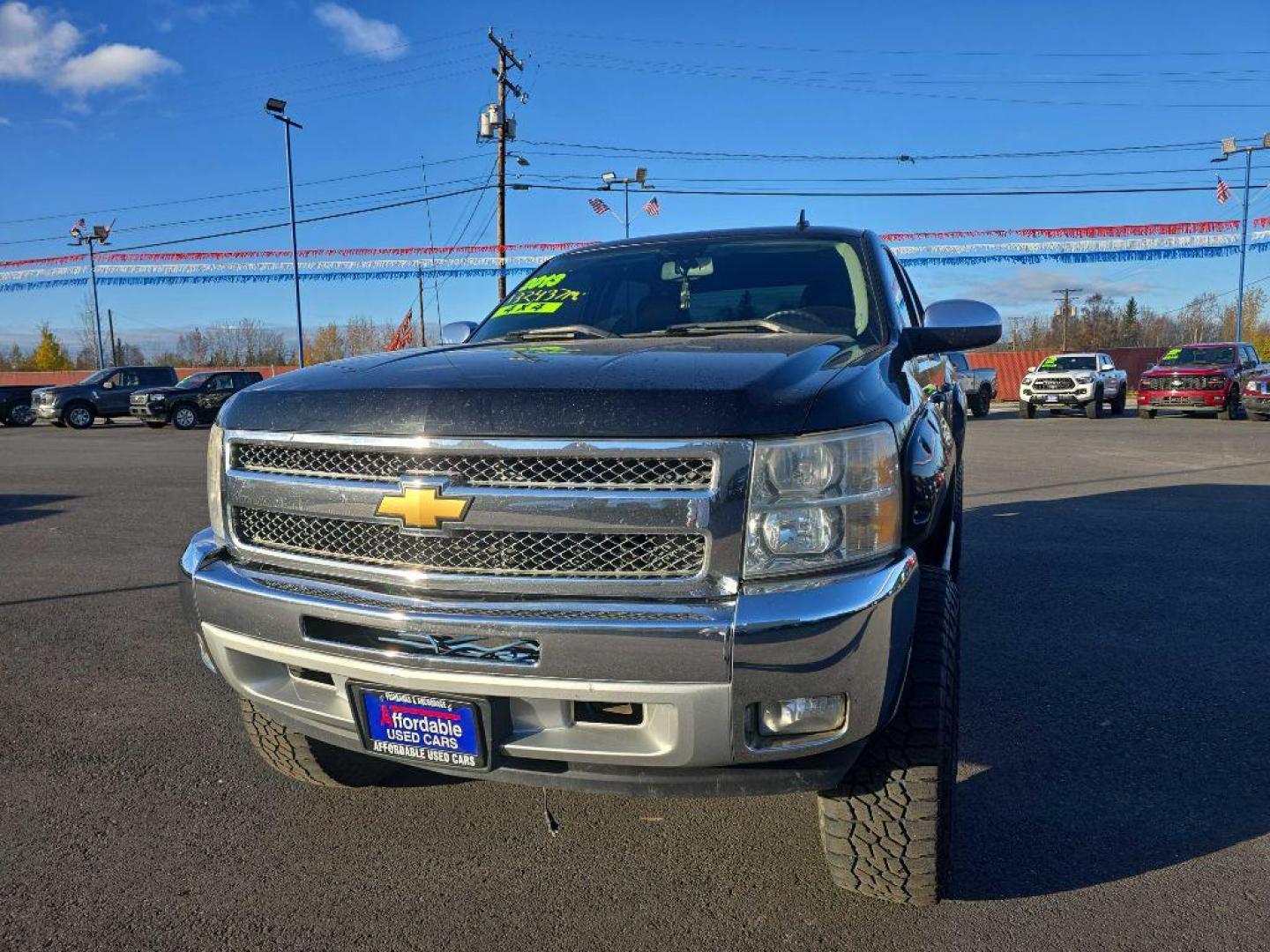 2013 BLACK CHEVROLET SILVERADO 1500 LT (3GCPKSE70DG) with an 5.3L engine, Automatic transmission, located at 2525 S. Cushman, Fairbanks, AK, 99701, (907) 452-5707, 64.824036, -147.712311 - Photo#1