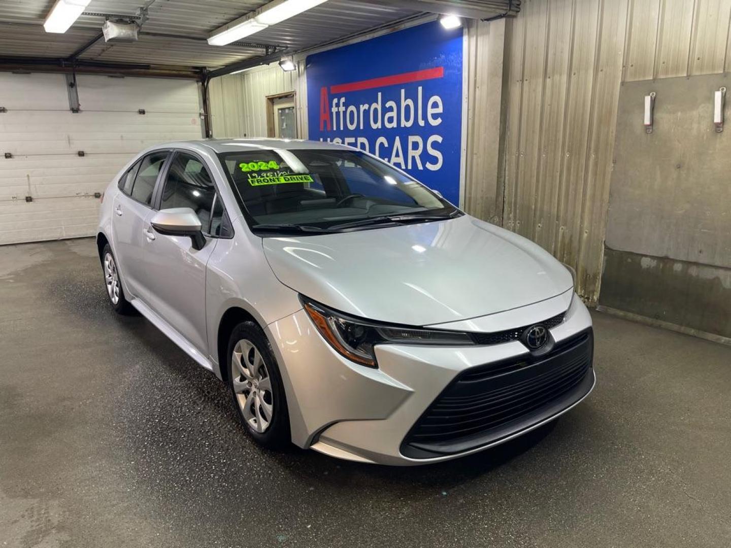 2024 SILVER TOYOTA COROLLA LE LE (5YFB4MDE5RP) with an 2.0L engine, Continuously Variable transmission, located at 2525 S. Cushman, Fairbanks, AK, 99701, (907) 452-5707, 64.824036, -147.712311 - Photo#0
