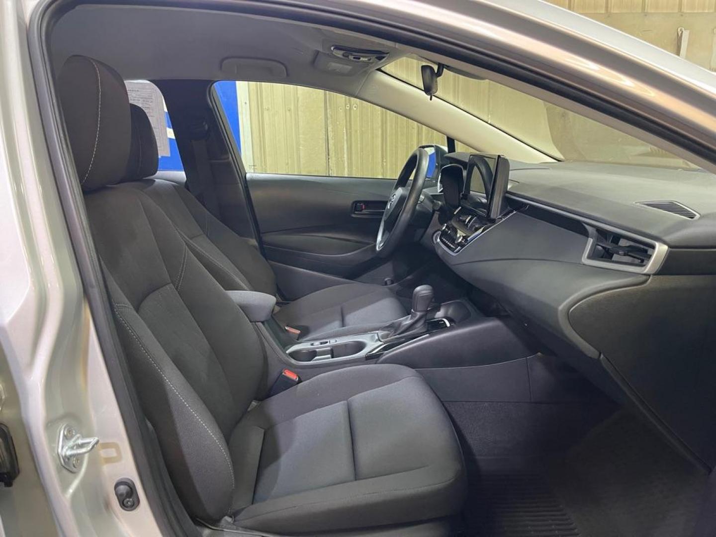 2024 SILVER TOYOTA COROLLA LE LE (5YFB4MDE5RP) with an 2.0L engine, Continuously Variable transmission, located at 2525 S. Cushman, Fairbanks, AK, 99701, (907) 452-5707, 64.824036, -147.712311 - Photo#3