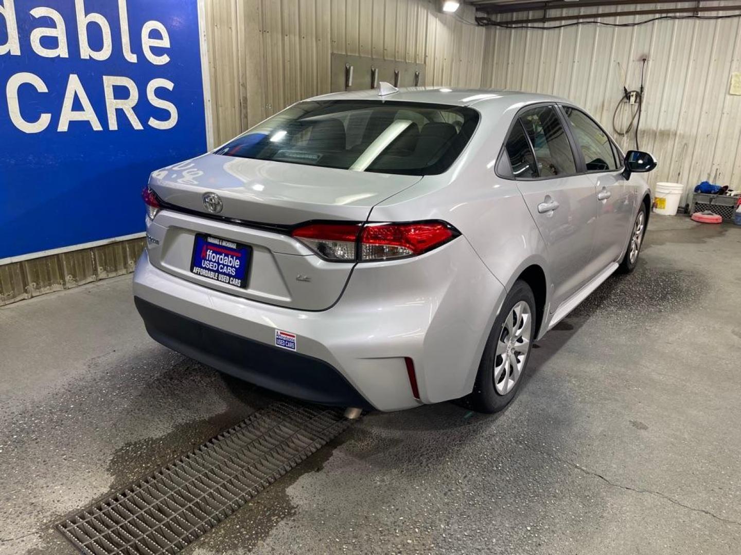 2024 SILVER TOYOTA COROLLA LE LE (5YFB4MDE7RP) with an 2.0L engine, Continuously Variable transmission, located at 2525 S. Cushman, Fairbanks, AK, 99701, (907) 452-5707, 64.824036, -147.712311 - Photo#2