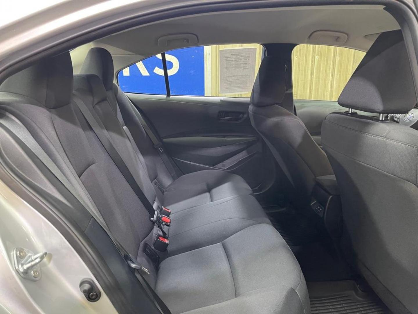 2024 SILVER TOYOTA COROLLA LE LE (5YFB4MDE7RP) with an 2.0L engine, Continuously Variable transmission, located at 2525 S. Cushman, Fairbanks, AK, 99701, (907) 452-5707, 64.824036, -147.712311 - Photo#4